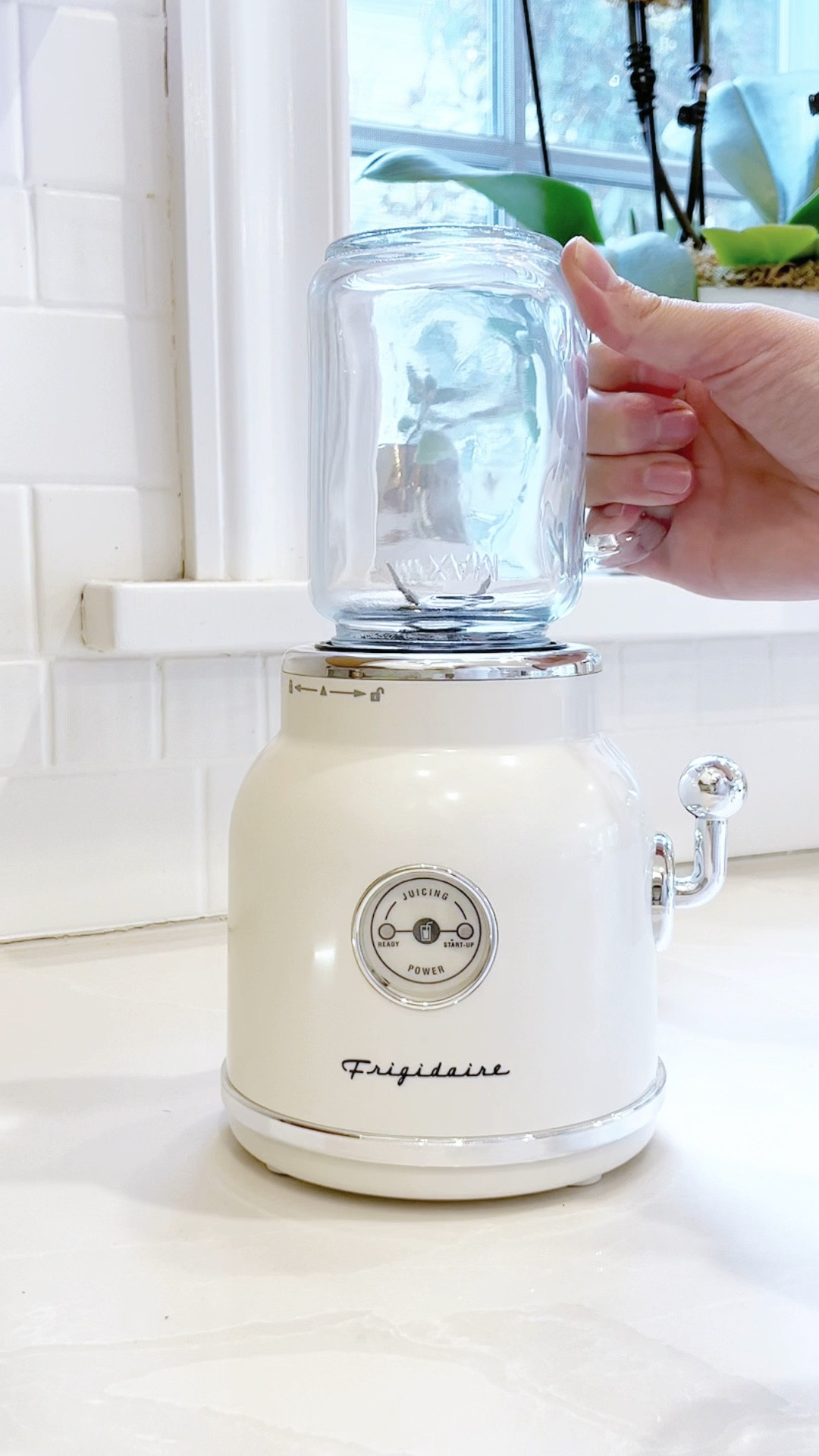 vintage aesthetic blender

#LTKWatchNow #LTKFindsUnder50 #LTKHome