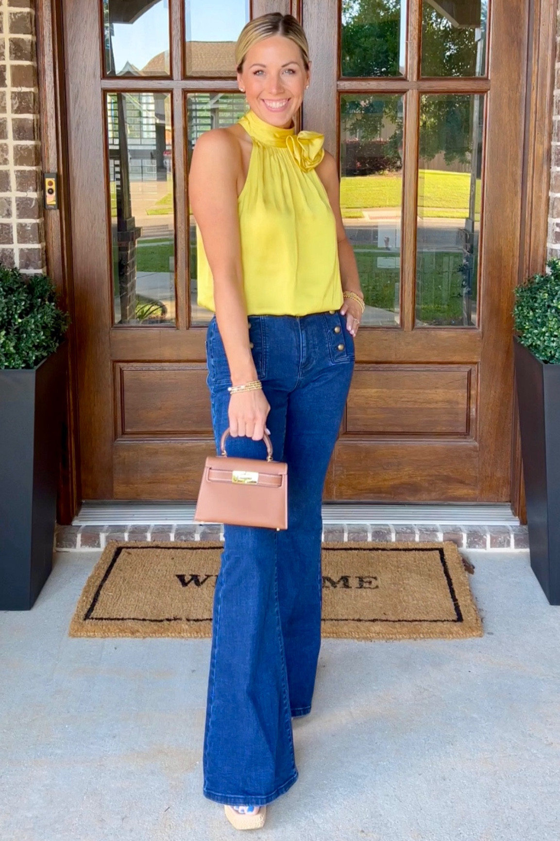 JCPenney outfit idea! All about looking and feeling good on a budget! 
Top- size small, TTS
Jeans- Size 2, TTS 

#LTKstyletip #LTKfindsunder100 #LTKfindsunder50