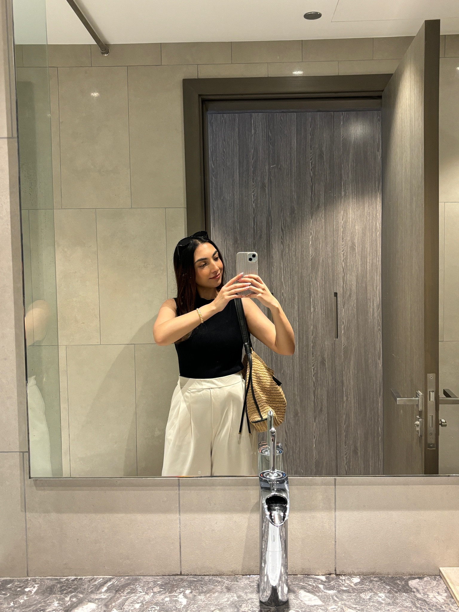 Summer outfit, spring outfit, casual ootd, black sleeveless top, ribbed top, white trousers, petite friendly, loose, wide leg trousers, straw tote bag, & other stories, uk size 6, uk xs, 

#LTKeurope #LTKSeasonal #LTKfindsunder50