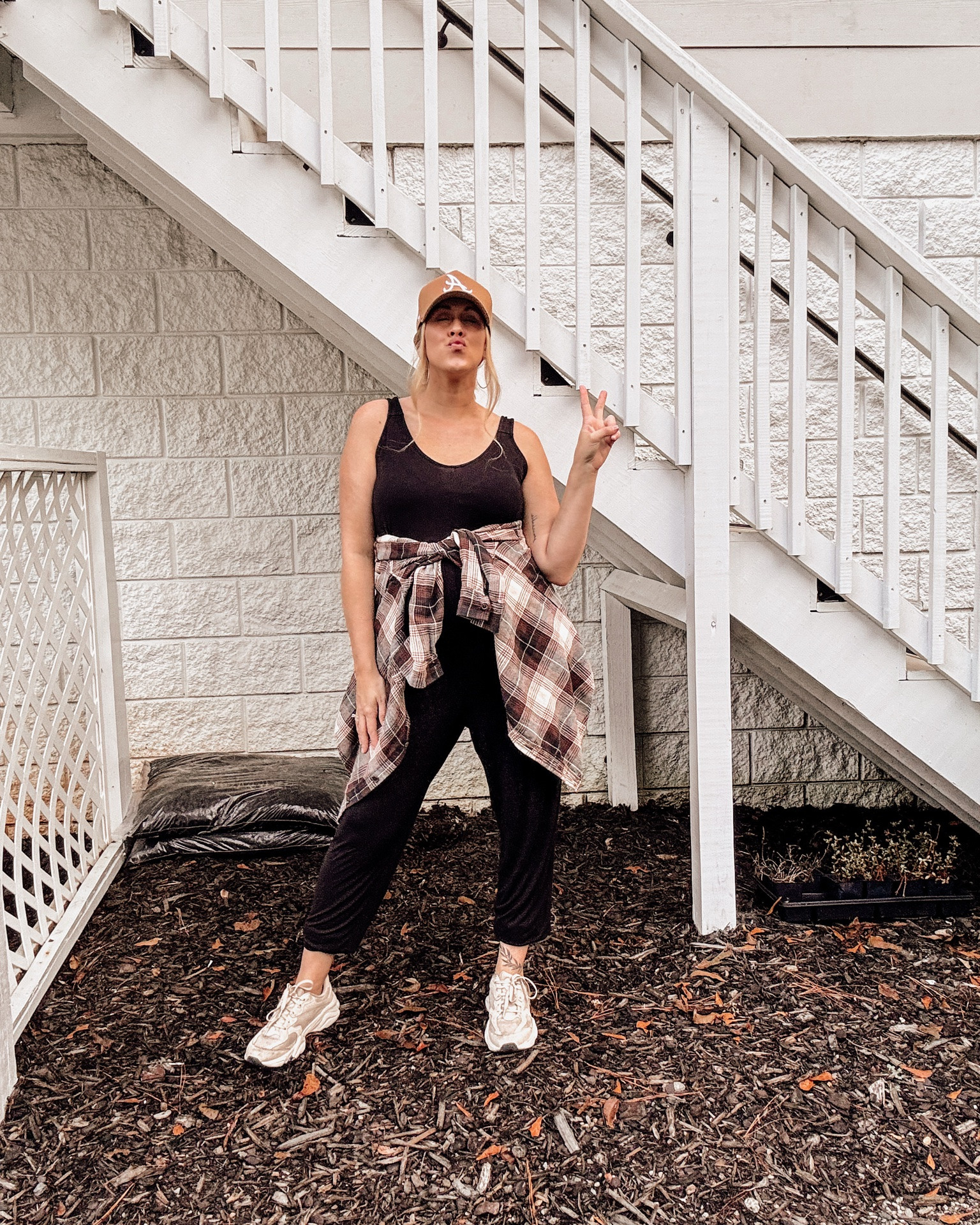Stepping into photoshoot day the only way I know how: full athleisure, maximum comfort, and ready to make it all happen. Let's get to work! ⚡️📸

#LTKootd #LTKmomlife #LTKBump