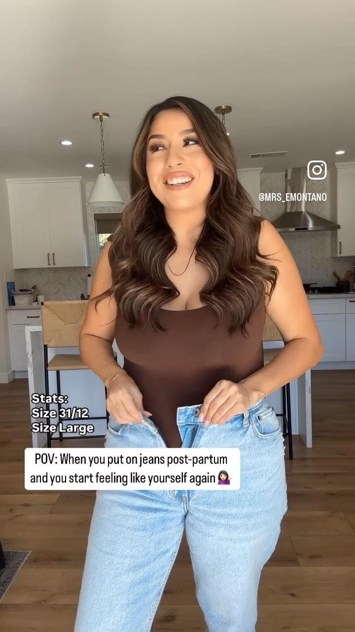 I love a good bodysuit and denim combo! Wearing a size 12/31 in jeans and large in bodysuit! 

#LTKMidsize