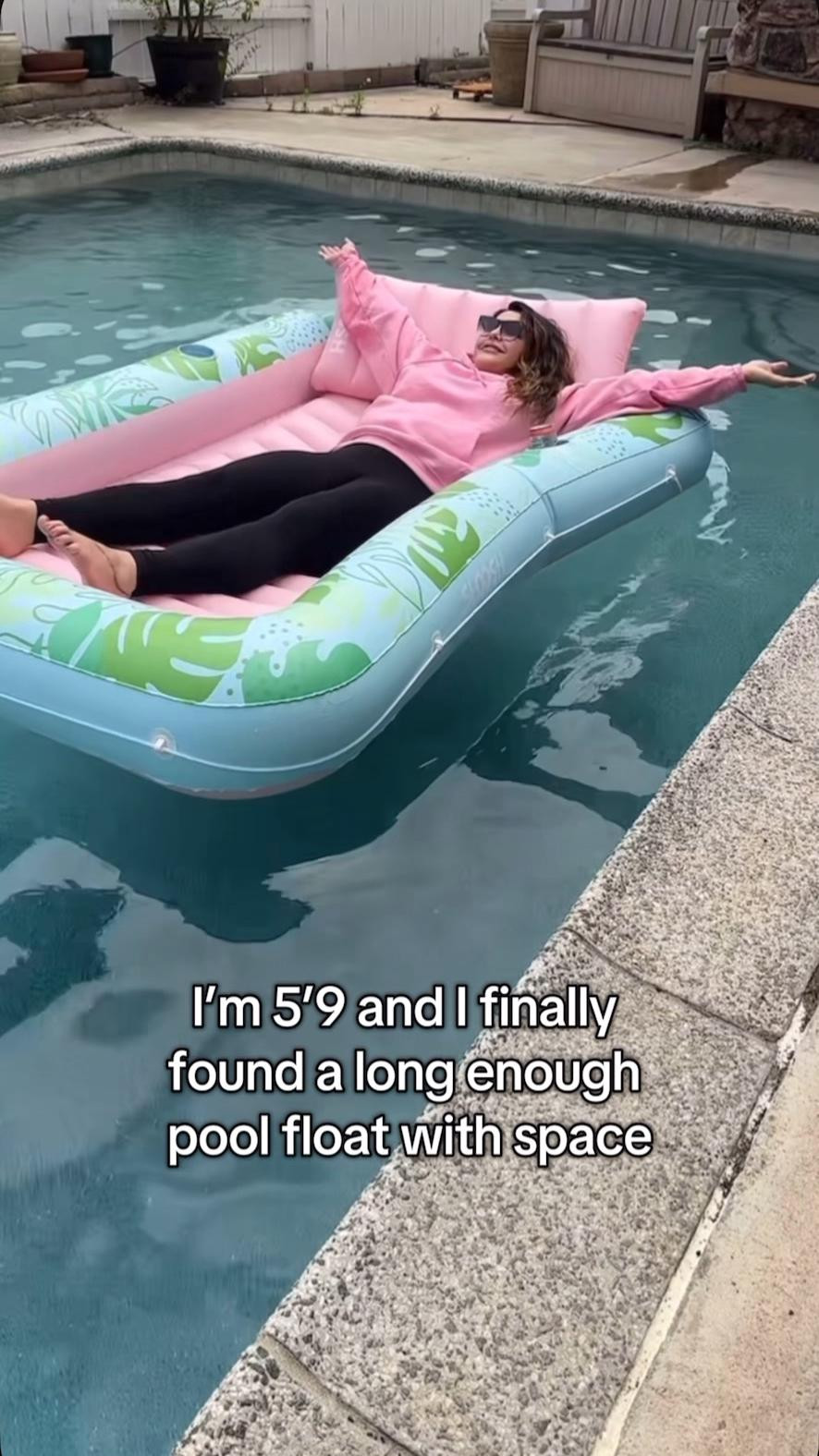 The perfect XL Pool float 🤣 I’m 5’9 and have so much space. Use it as a pool float, mini pool, drink holder filled with ice in pool, or just to tan in with some water in it to cool down. Comes with a detachable pillow as well. 

#LTKActive #LTKSummerEdit #LTKFindsUnder100