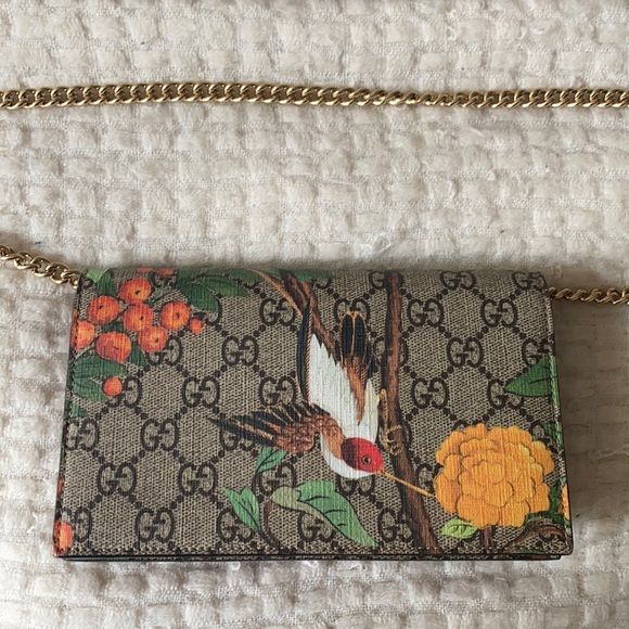 Gucci blooms small purse with chain. | Poshmark