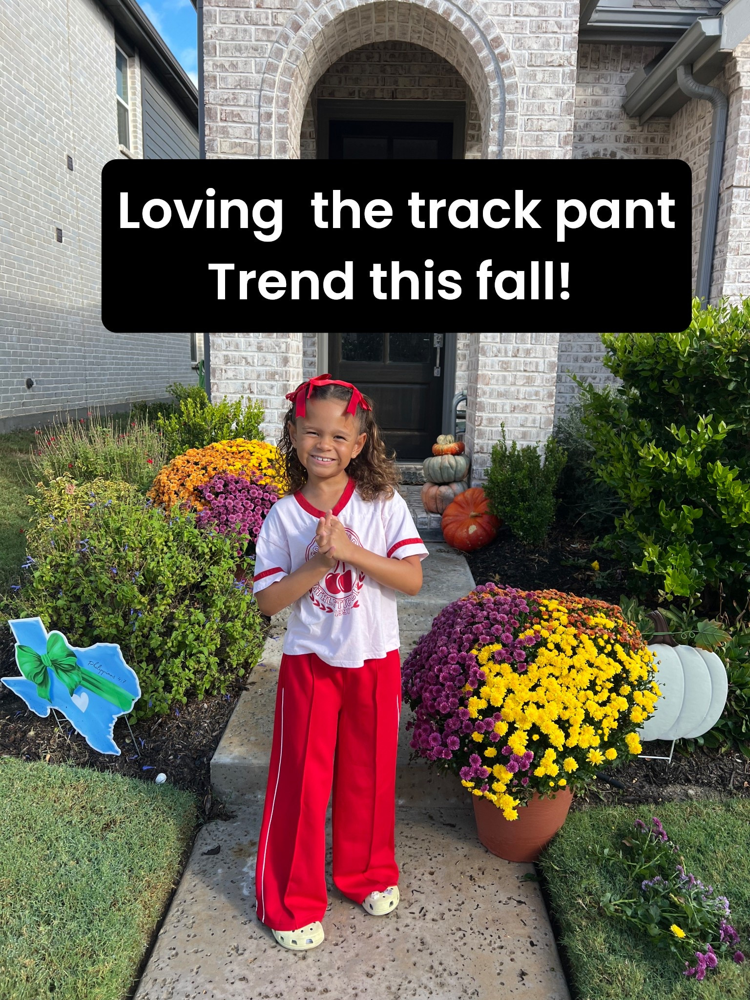 Track pants are comfy and cute for your fashion girlies this fall! 
Also the Costco mums are next level good for your fall
Porch decor!! 