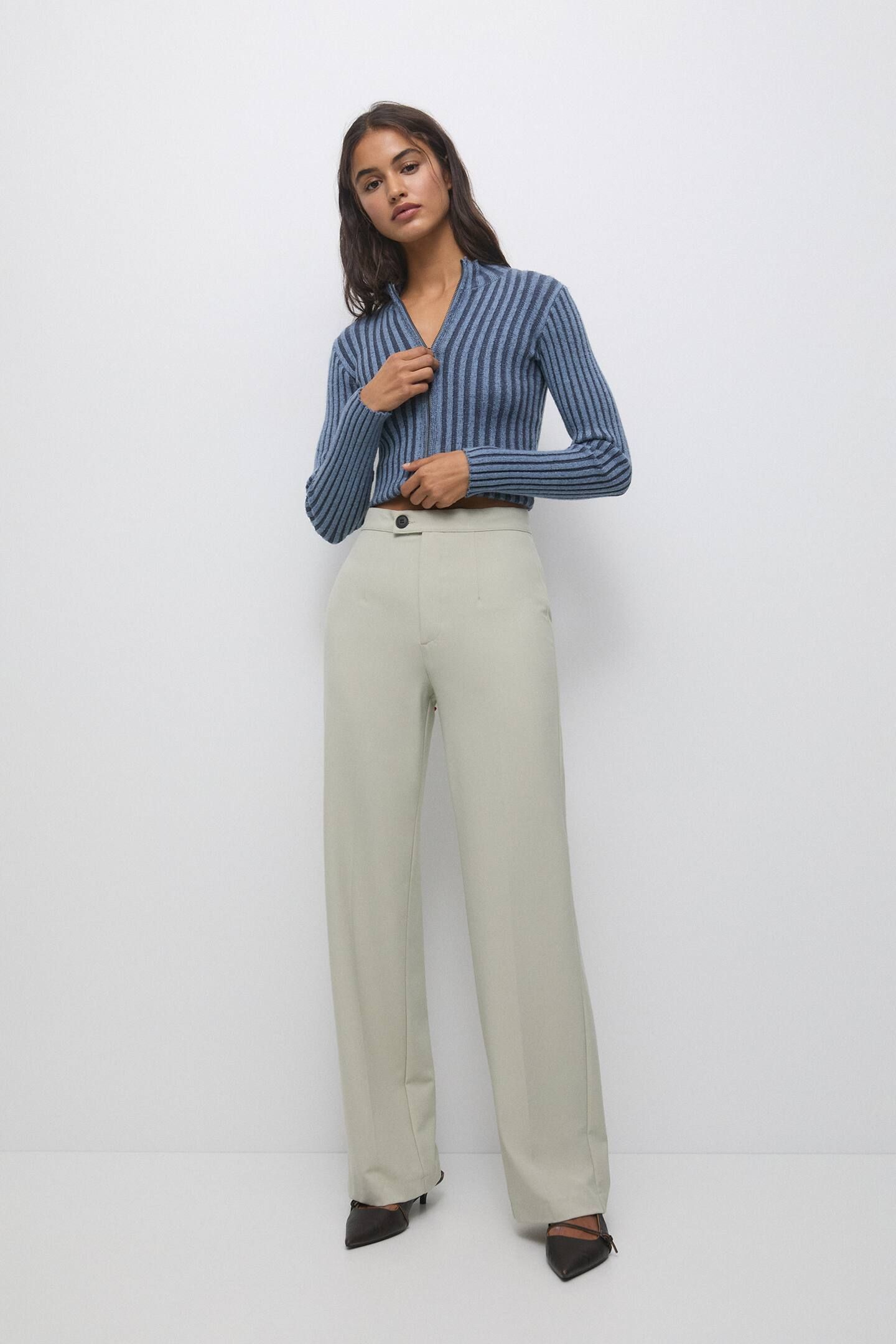 Straight-leg darted smart trousers | PULL and BEAR UK