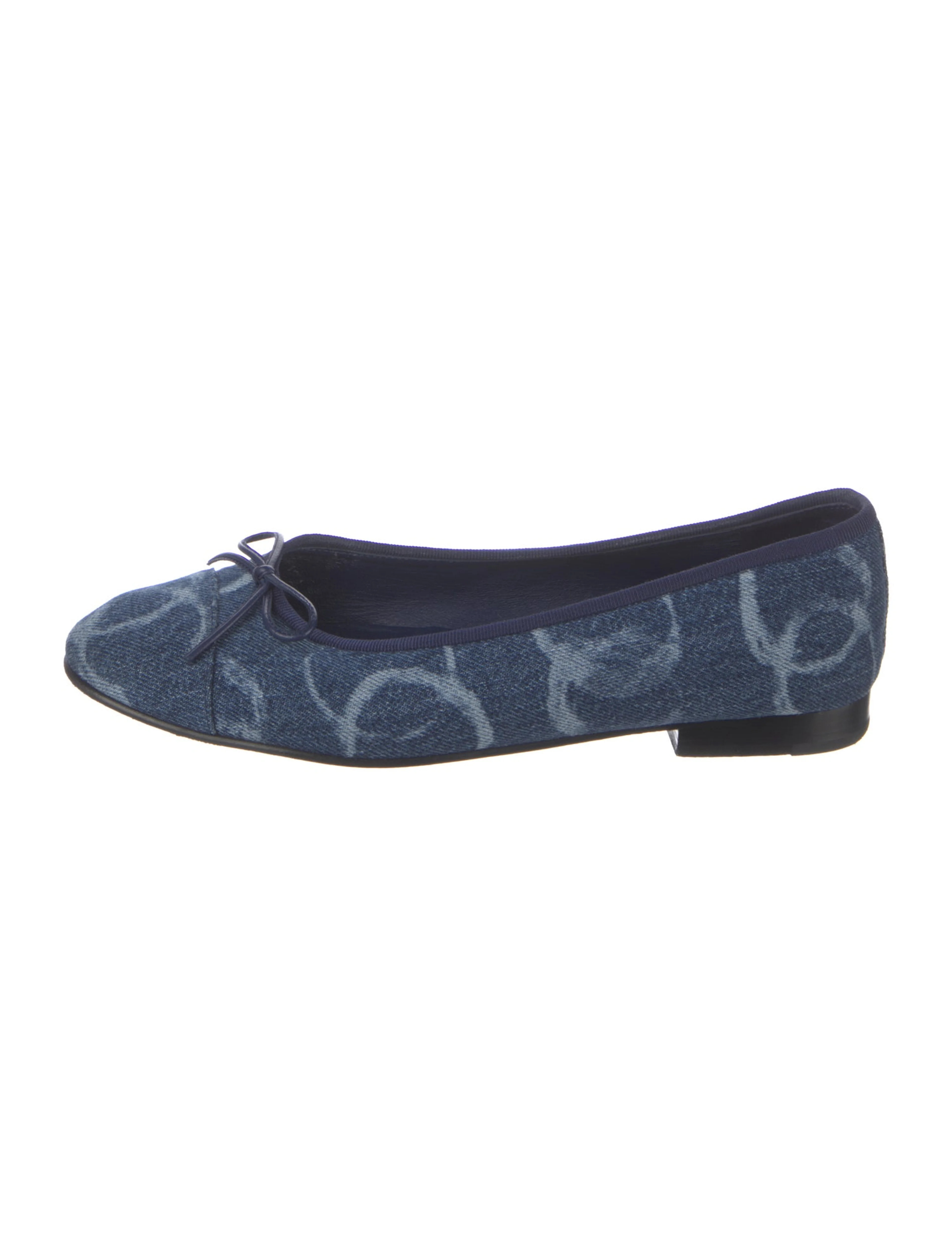 2023 Interlocking CC Logo Ballet Flats | The RealReal