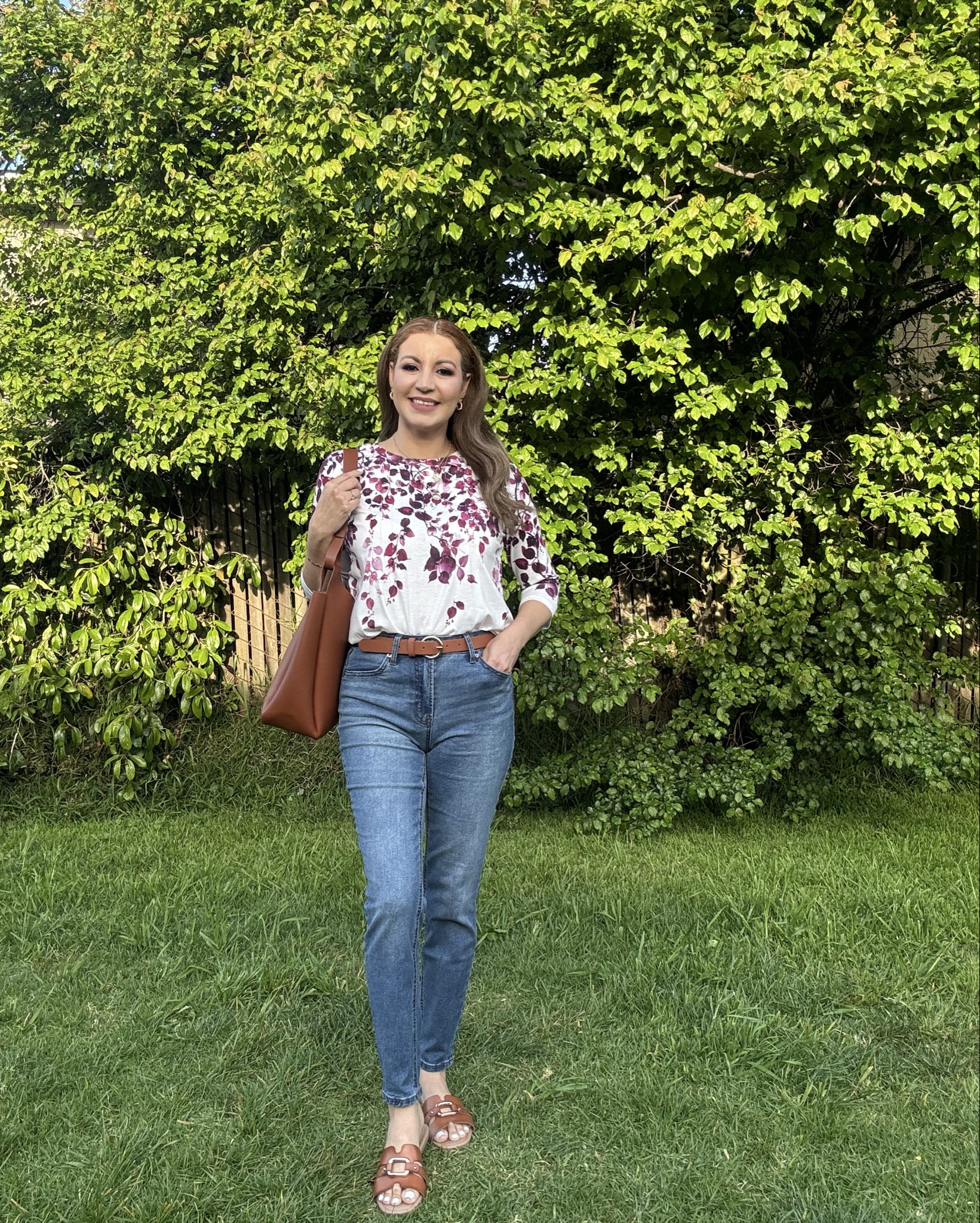 Zeagoo Camisetas de manga 3/4 para mujer, cuello redondo, ajuste holgado, plisadas, lindas, ropa elegante, casual, túnica de verano 2025.
Size:M

#LTKStyleTip #LTKMidsize #LTKSeasonal