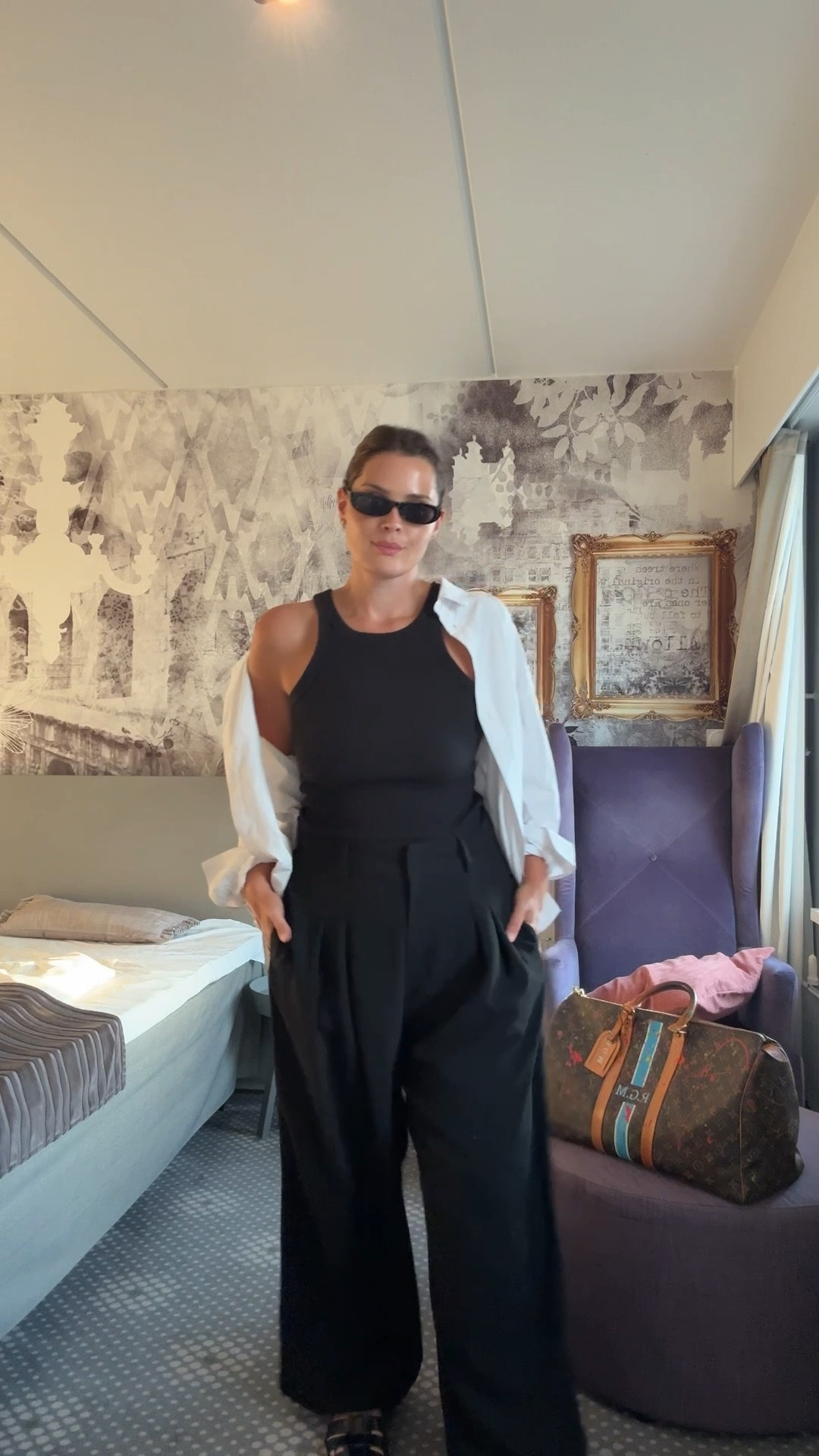 🖤🤍🤎 • easy & chic 

#LTKmidsize #LTKuk #LTKcurves