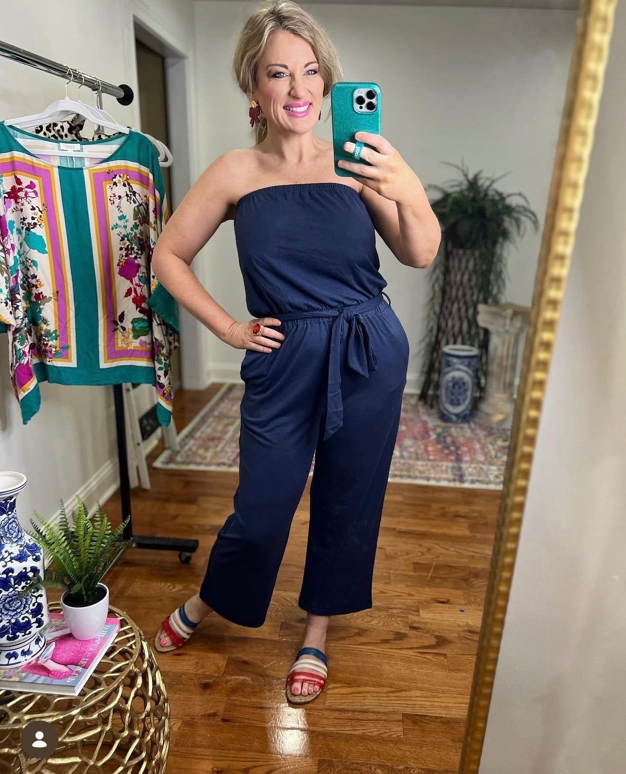 Strapless, wide leg cropped jumpsuit available in several colors, sizes XS-XXL.  I’m wearing a medium

#LTKootd #LTKOver40 #LTKMidsize