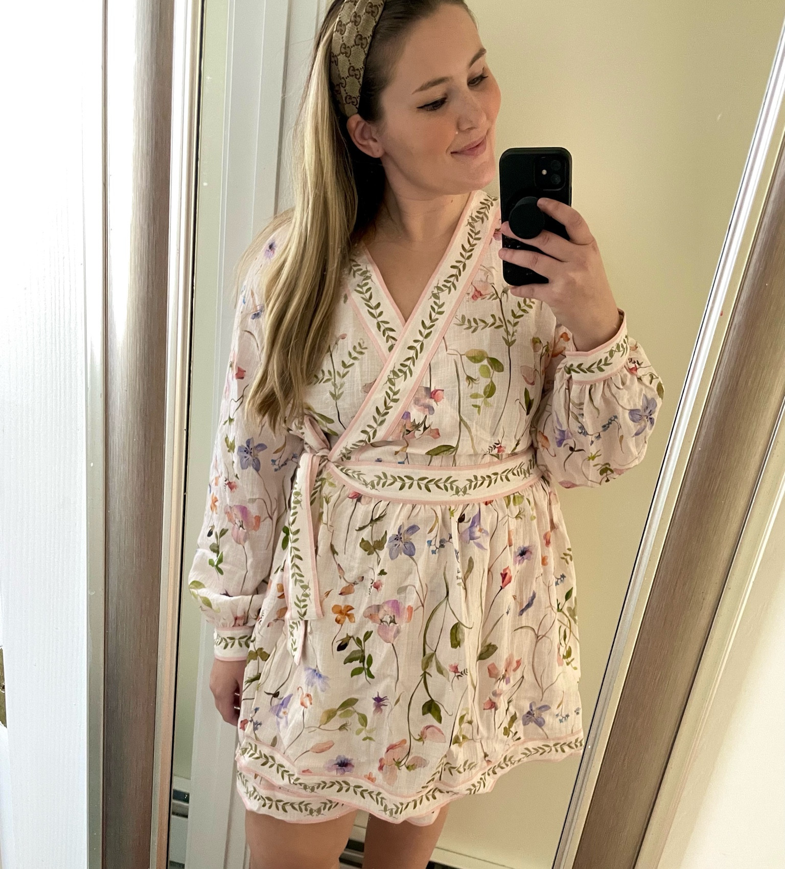 Gorgeous linen wrap dress! Wearing a XL 

#LTKSeasonal #LTKParties #LTKFindsUnder50