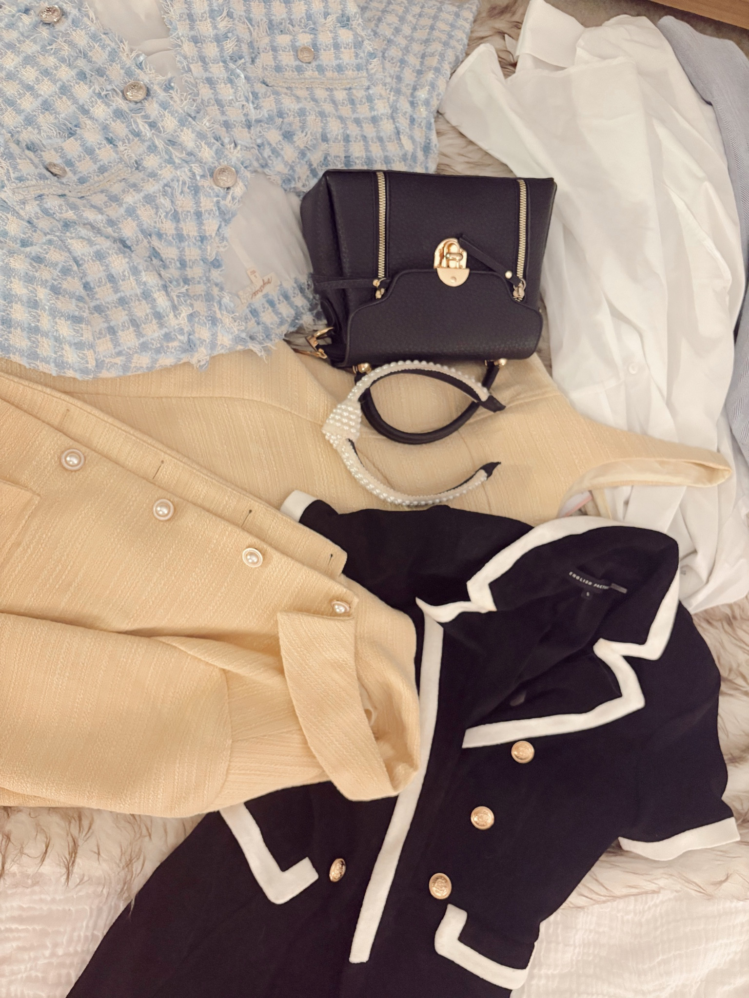 Xoxo gossip girl 




#LTKBeauty #LTKStyleTip #LTKPetite