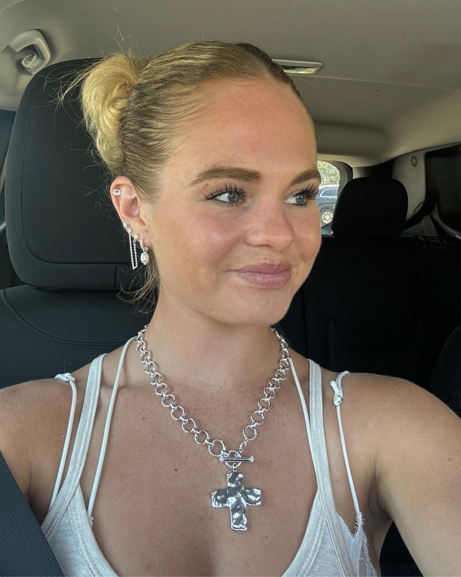 Earring Stack & Chunky Necklace with Cross

Amazon earrings & Etsy necklace

#LTKFallSale #LTKU #LTKBeauty