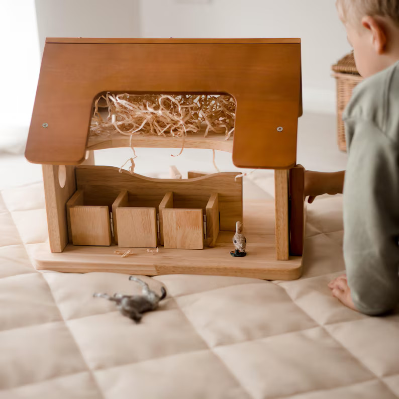 Wooden Horse Stable: Toy Farmhouse | Etsy (US)