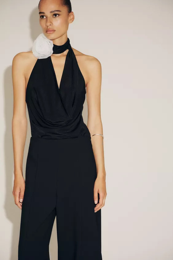 TEXTURED FLOWER HALTER BODYSUIT | Zara US