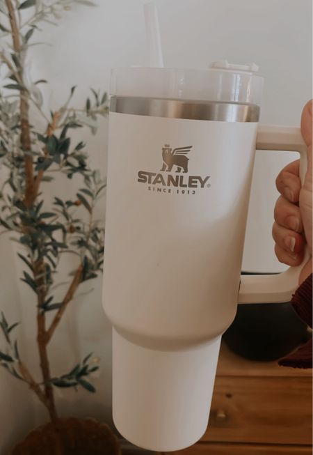 Stanley’s are back 👏🏻 in 👏🏻 stock 

#LTKhome