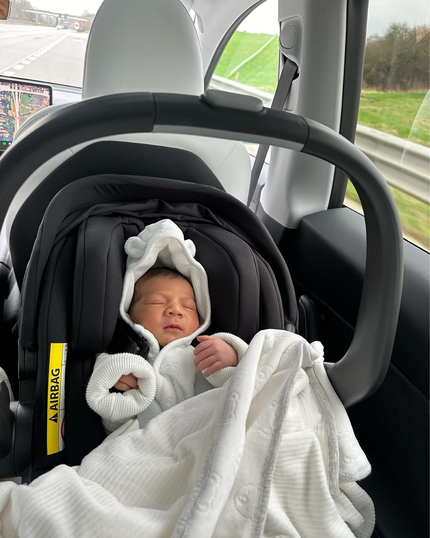 New born clothes.
Need born outerwear. 
New born jackets. 
H&m kids. H&m baby. 
New born car seat. 
Uppababy mesa 

#LTKbaby #LTKbump #LTKSpringSale