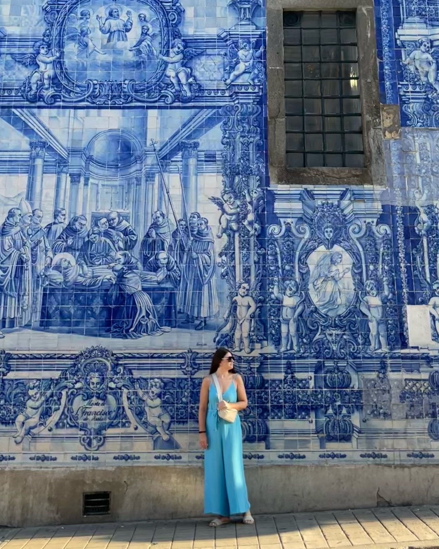 Wearing a size small in the jumpsuit, sizing runs large.

#jumpsuit #travelstyle #fannypack #bumbag #crossbodybag #sunnies #sunglasses #earrings #initialjewelry #pressonnails #amazon #amazonstyle #amazonfinds #hm 

#LTKunder50 #LTKtravel #LTKsalealert