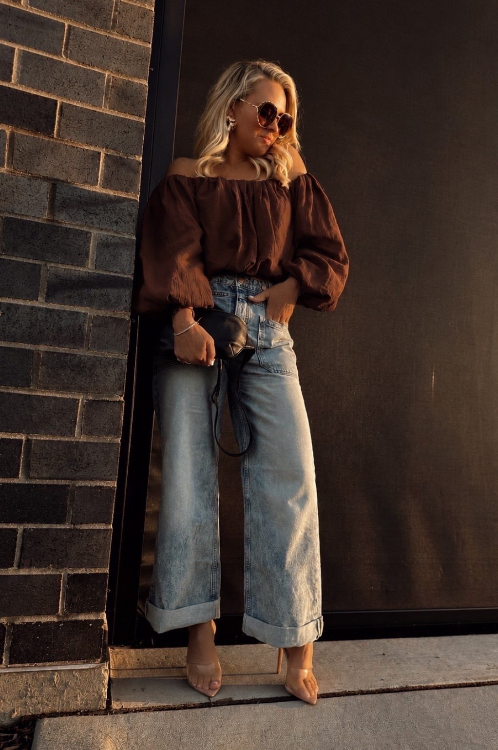 Jeans on SALE and fully in stock!✨🍂  

Fall style. Fall outfit. Jeans. Denim.

#LTKootd #LTKSeasonal