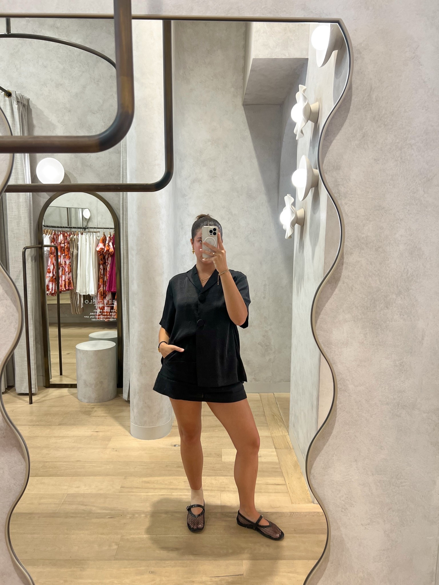 another all black outfit 🤭
these ballet flats are a STAPLE in my closet

sizes:
shoes - 8
skort - AU10
shirt - small (linked similar styles)

#LTKautumn #LTKaustralia #LTKshoes