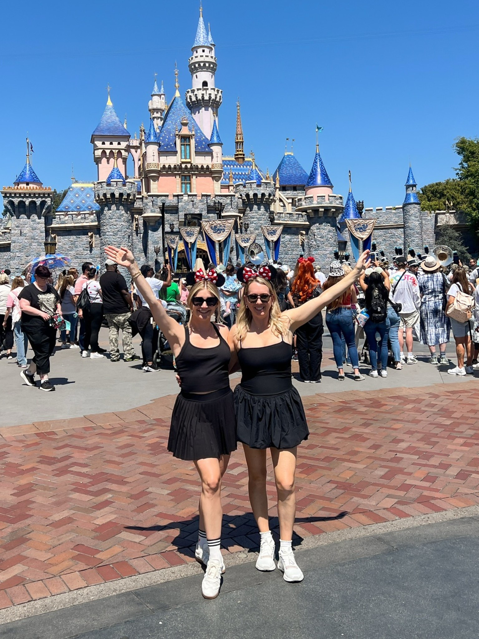 Disneyland day 1 fits ♥️

#LTKActive #LTKTravel #LTKStyleTip