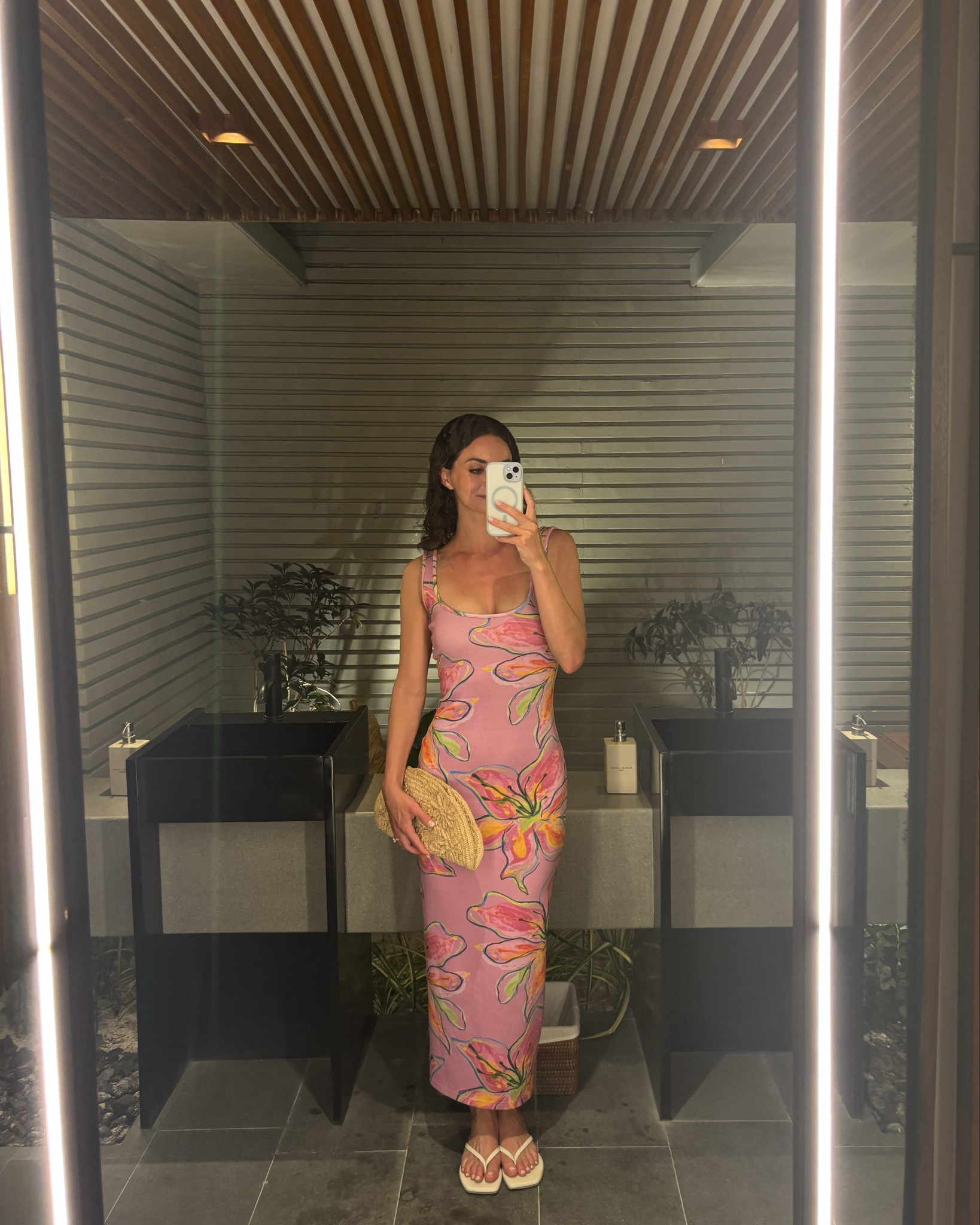 The best beachy dinner dress for a honeymoon or tropical vacation!!

#LTKootd #LTKgrwm #LTKTravel