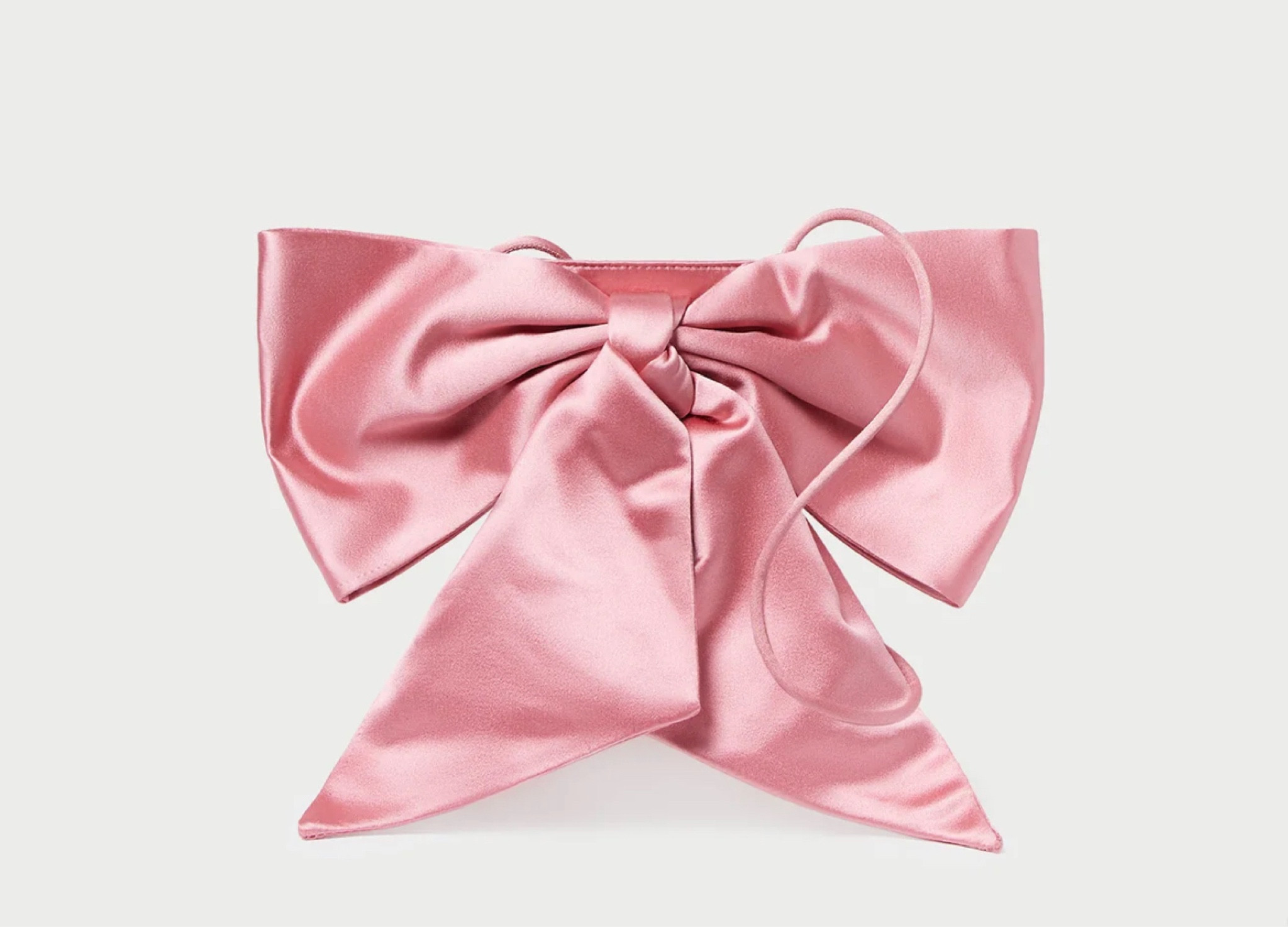 Speaking of bow bags I can’t get over !! How pretty is this pink satin?! Available in 4 other color ways! 

Holiday style
Holiday dress
Party style
Party bag
Holiday accessories 

#LTKHoliday #LTKitbag #LTKGiftGuide
