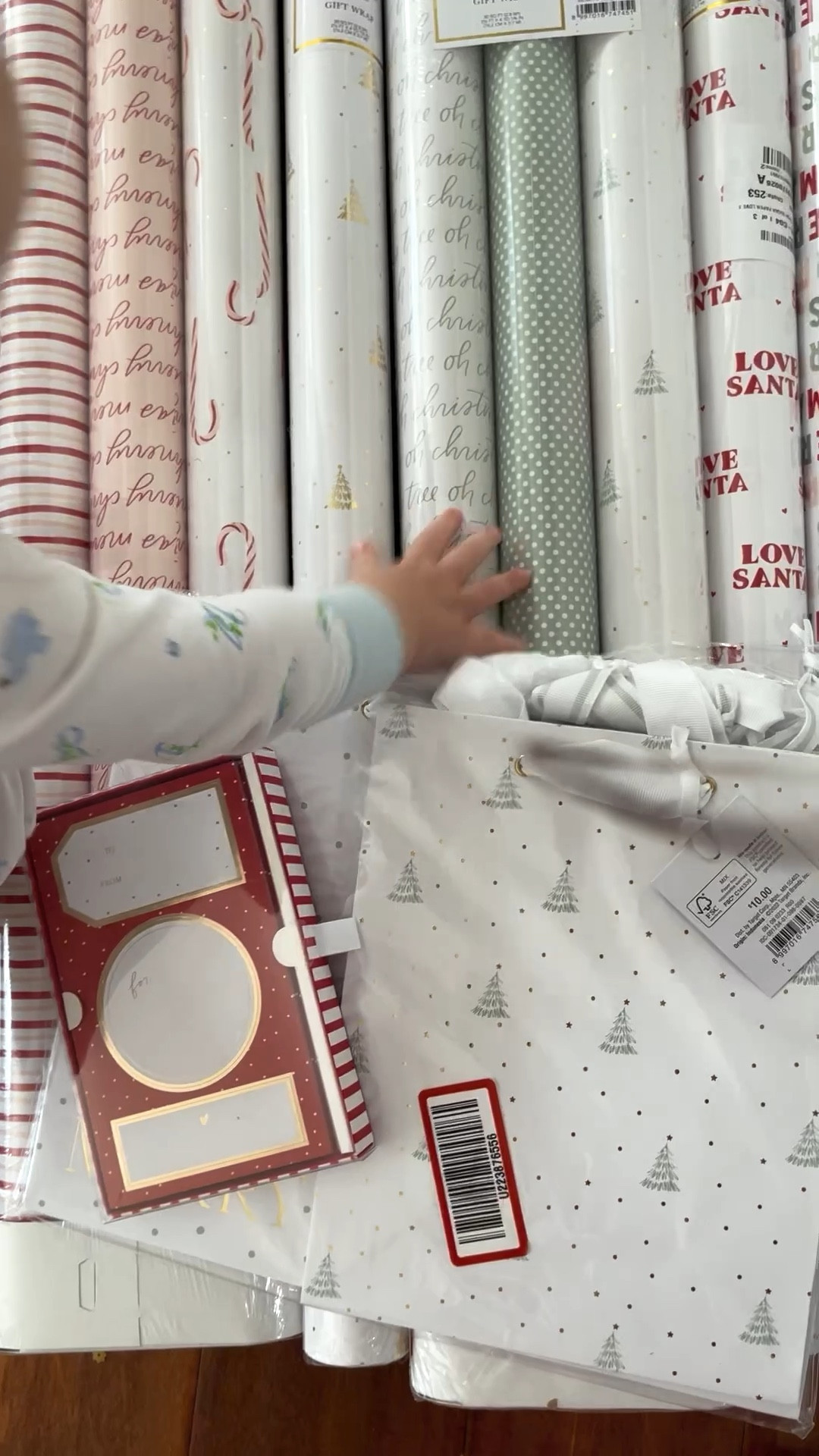 The cutest pastel Christmas wrapping paper and gold Christmas decor from Target! 

#LTKhome #LTKHoliday #LTKSeasonal