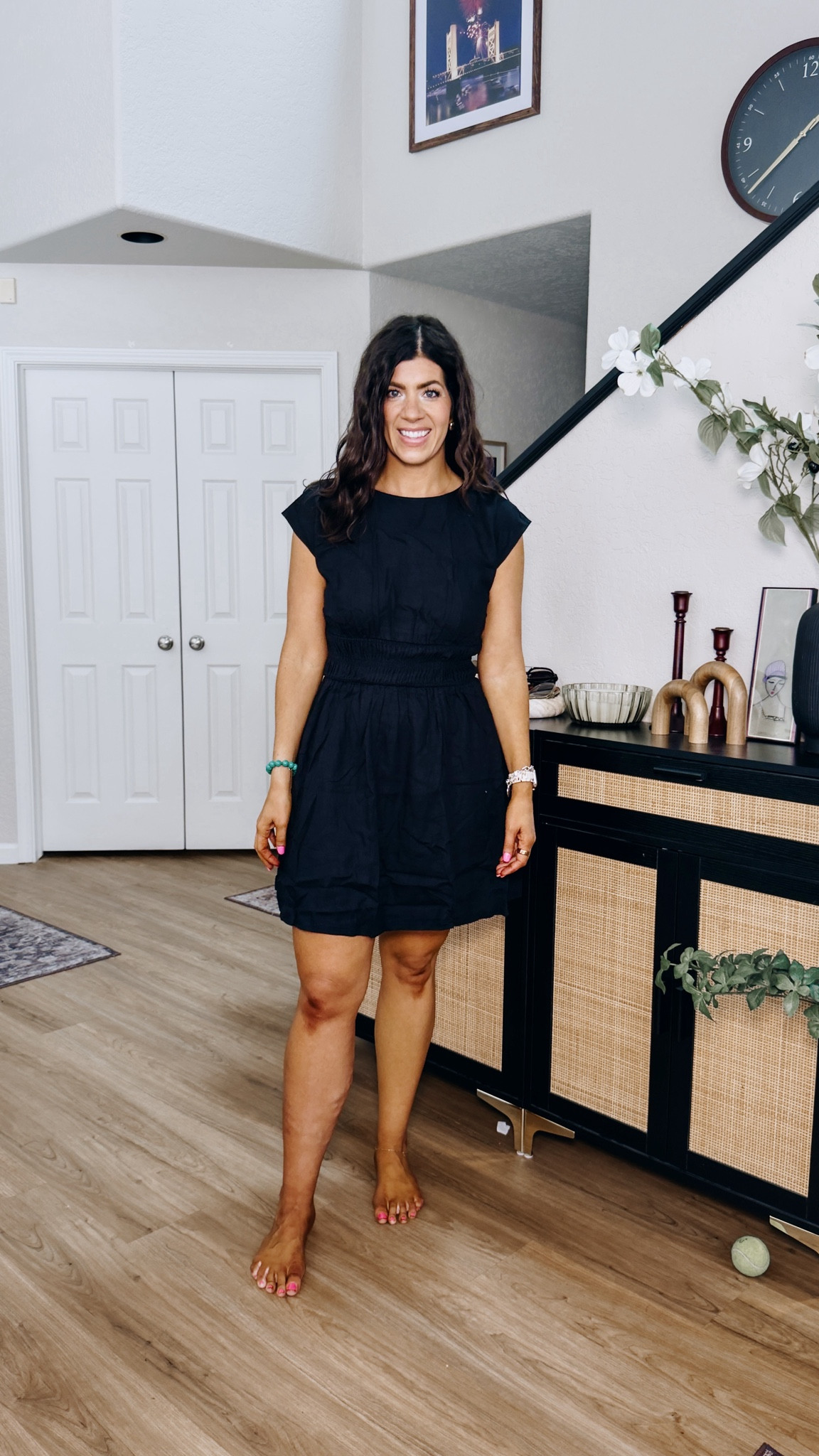 Old navy sale
In a medium tall crinkle dress 

#LTKWorkwear #LTKTall #LTKSaleAlert