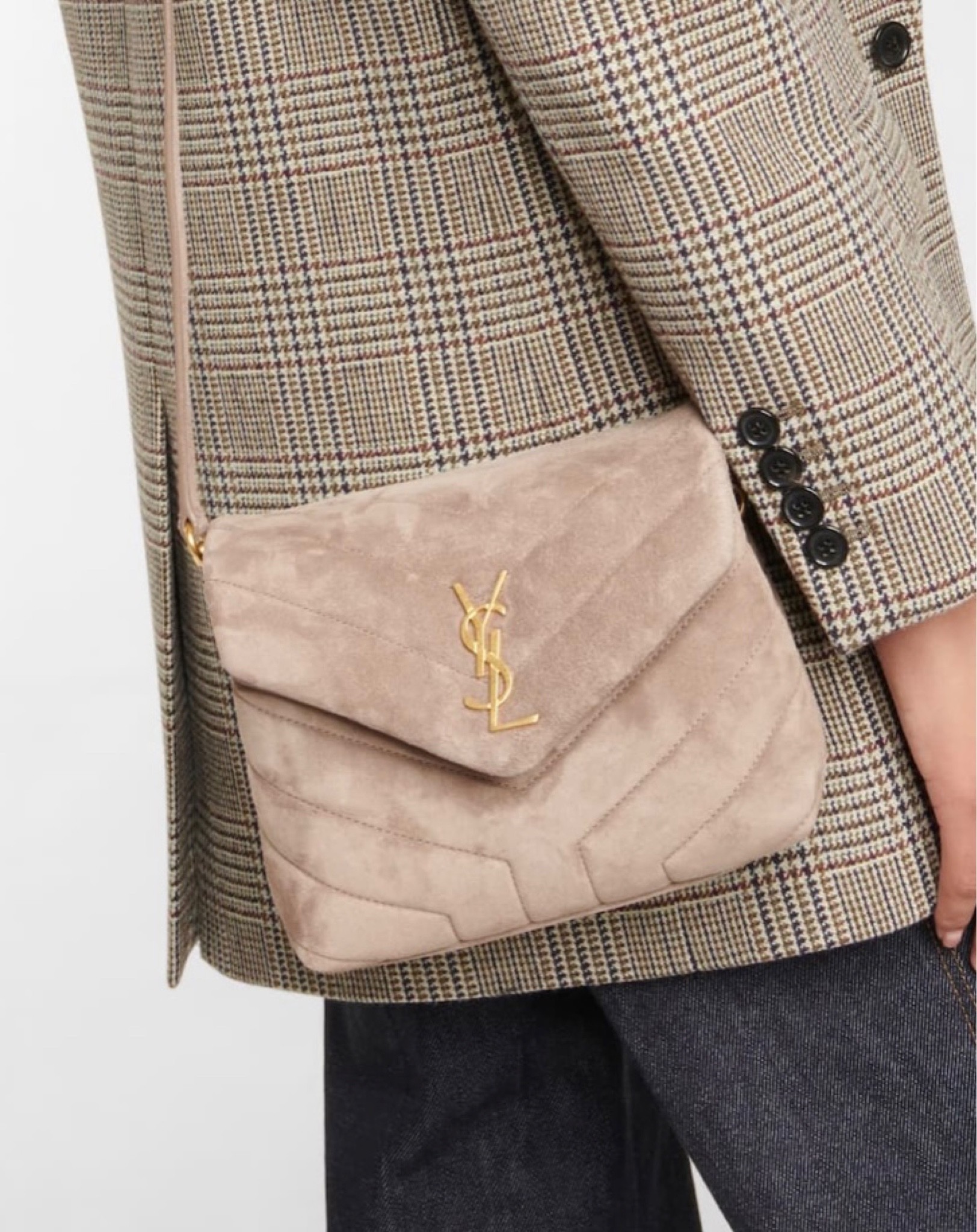 Perfect bag for fall! Obsessing over the suede! 

#LTKitbag #LTKSeasonal #LTKGiftGuide