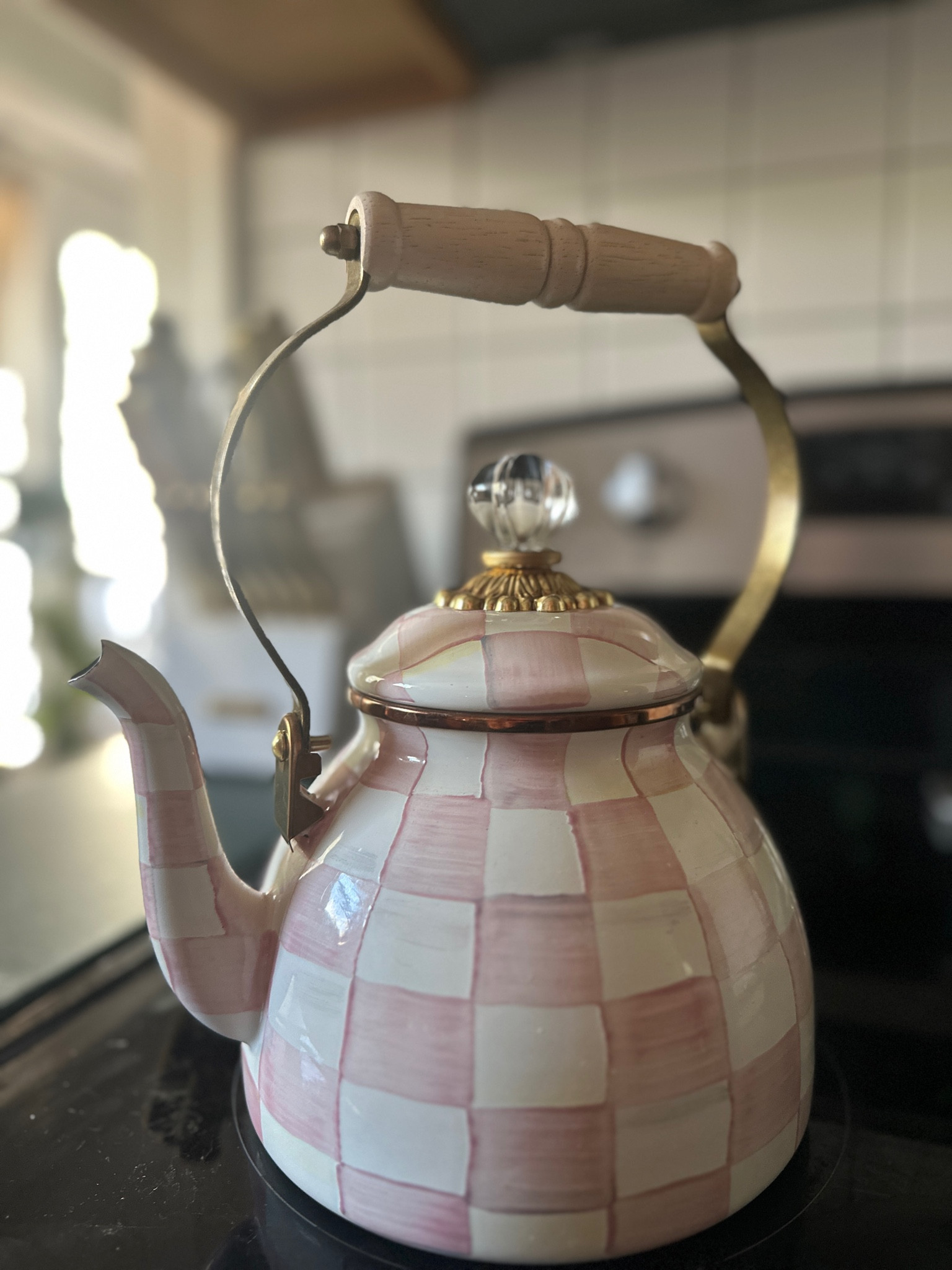 Absolutely loving this teapot! One of my favorite registry gifts! 



#LTKWedding #LTKHome