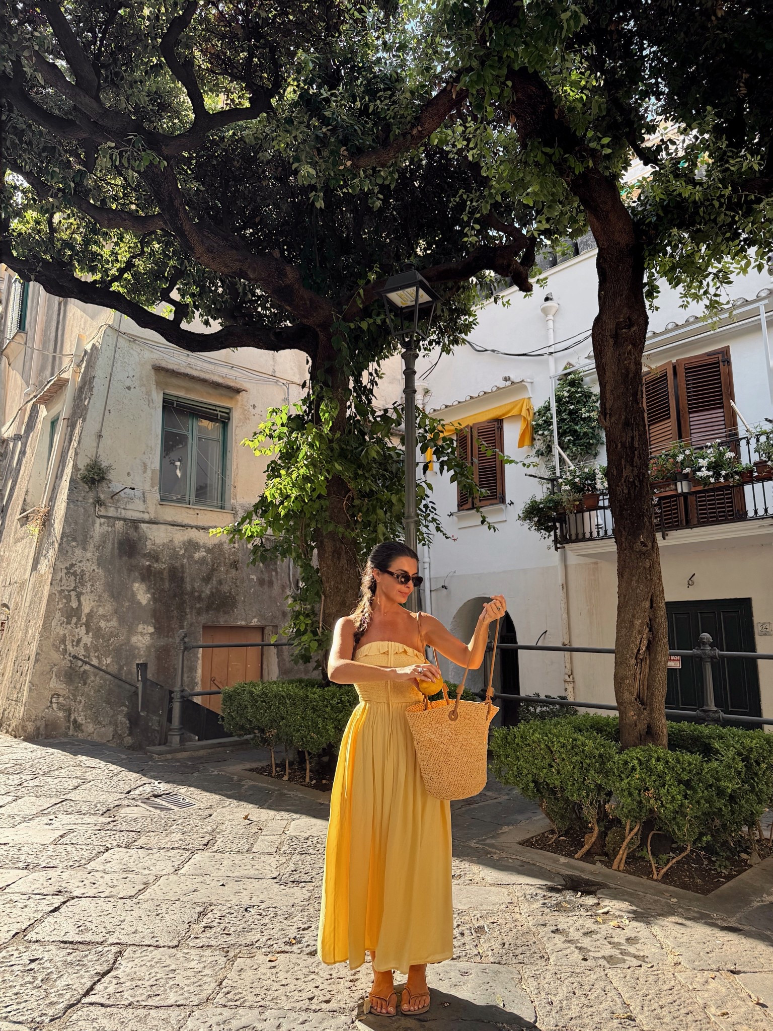 It’s not butter yellow, it’s lemon yellow. At least when you’re on the Amalfi Coast!🍋


#LTKtravel #LTKsummer #LTKdresses