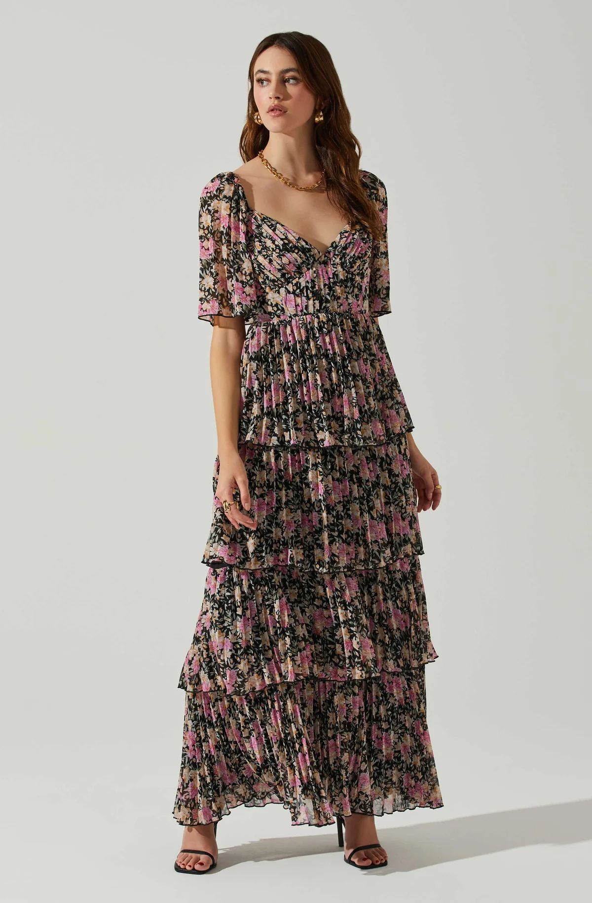 Gracelynn Tiered Short Sleeve Floral Maxi Dress | ASTR The Label (US)