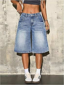 WDIRARA Women's Low Rise Baggy Denim Shorts Wide Leg Bermuda Jean Shorts | Amazon (US)