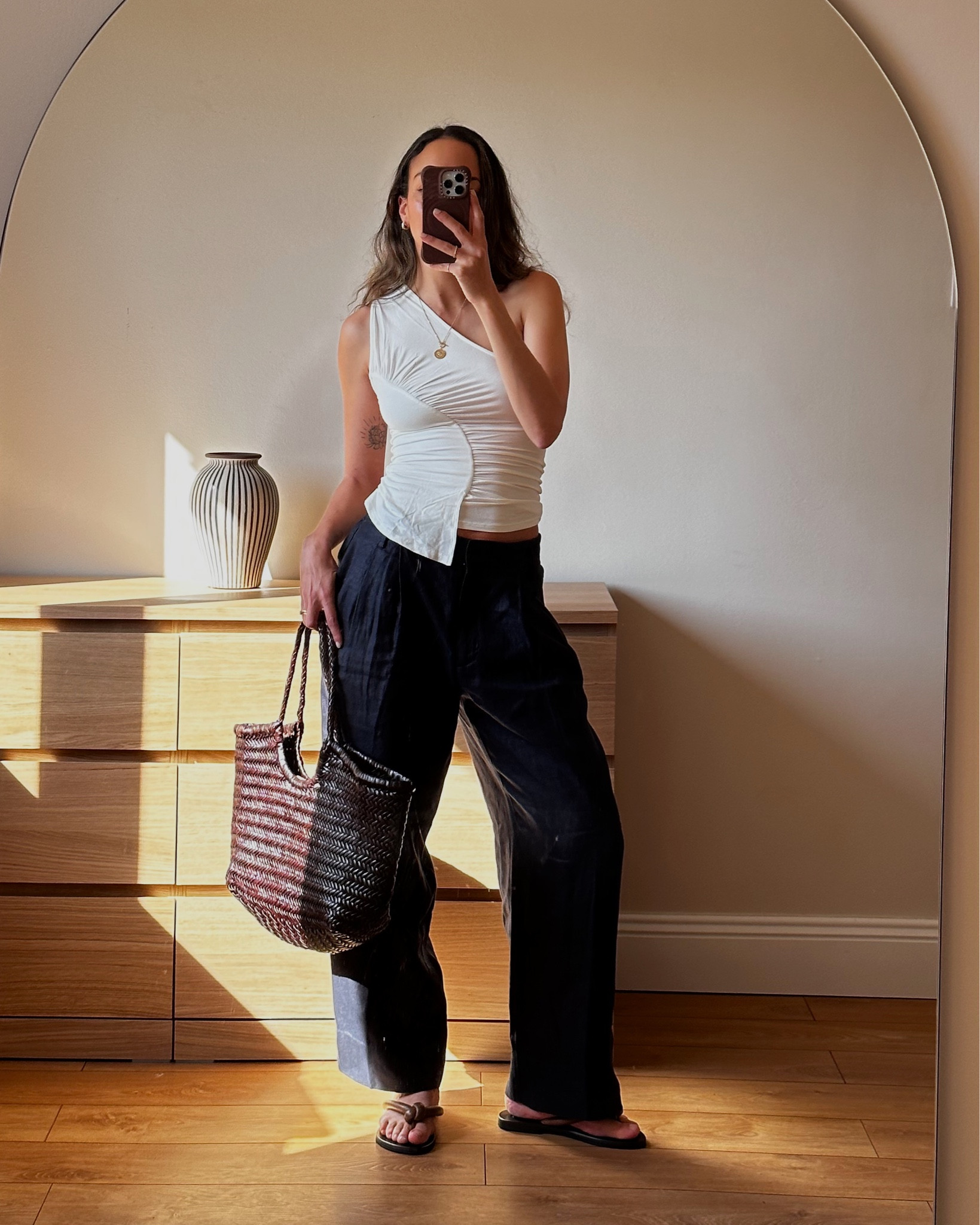 Linen trousers, asymmetrical top, Belle the Label, massimo dutti, dragon diffusio, wardrobe staples 

#LTKeurope #LTKstyletip