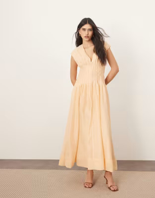 ARRANGE organza pleat waist maxi dress with tie back detail in peach | ASOS | ASOS (Global)