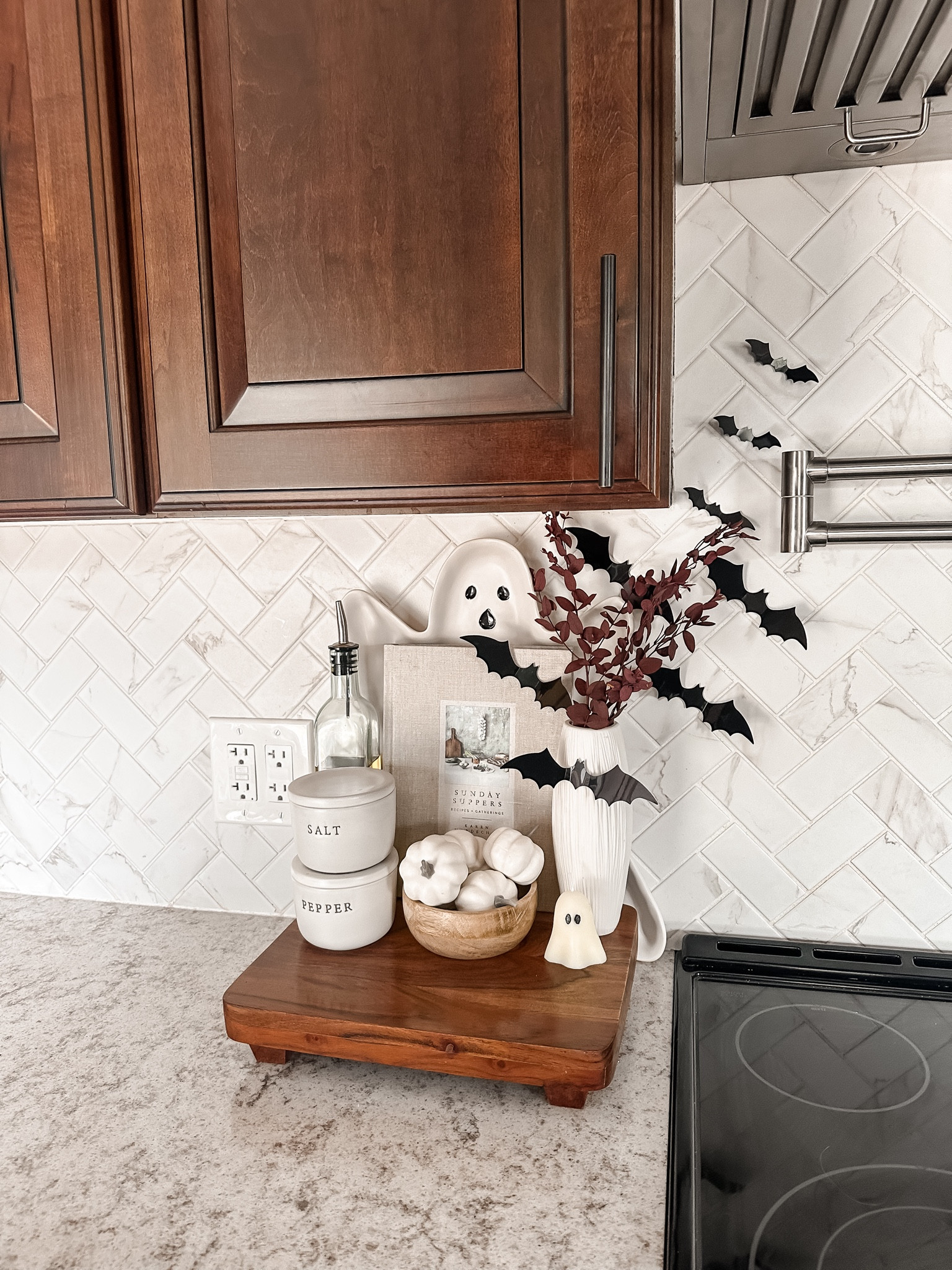 Fall kitchen shelf styling 

#LTKSeasonal #LTKHome #LTKFindsUnder50