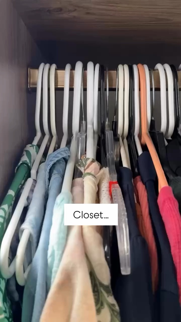Uniform hangers, one of the simplest ways to completely shift how your closet feels…

and it has nothing to do with buying more clothes.

When everything is on different hangers, different colors, shapes, textures, it creates visual clutter, even if your closet is technically “organized.”

Your eye doesn’t get to rest! 

But when you switch to uniform hangers… everything changes: 

It feels lighter.
More intentional.
More put together (without adding anything new!)

It’s a small detail, but it makes your space feel curated instead of chaotic.

If your closet has been feeling overwhelming, start here!