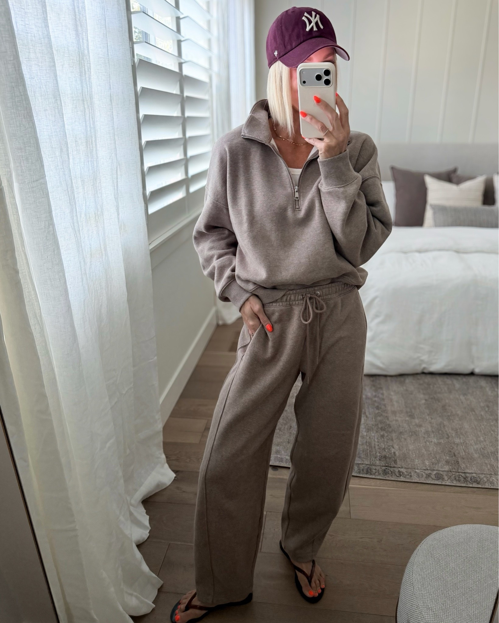 I kept hearing these were the BEST sweats by @abercrombie …
Finally drank the Kool-Aid.
And yep. I get it. 👏
Wearing a medium in both. Probably should have sized down to a small in the sweatpants.

#ad

#LTKmomlife #LTKfitnessgoals #LTKOver40