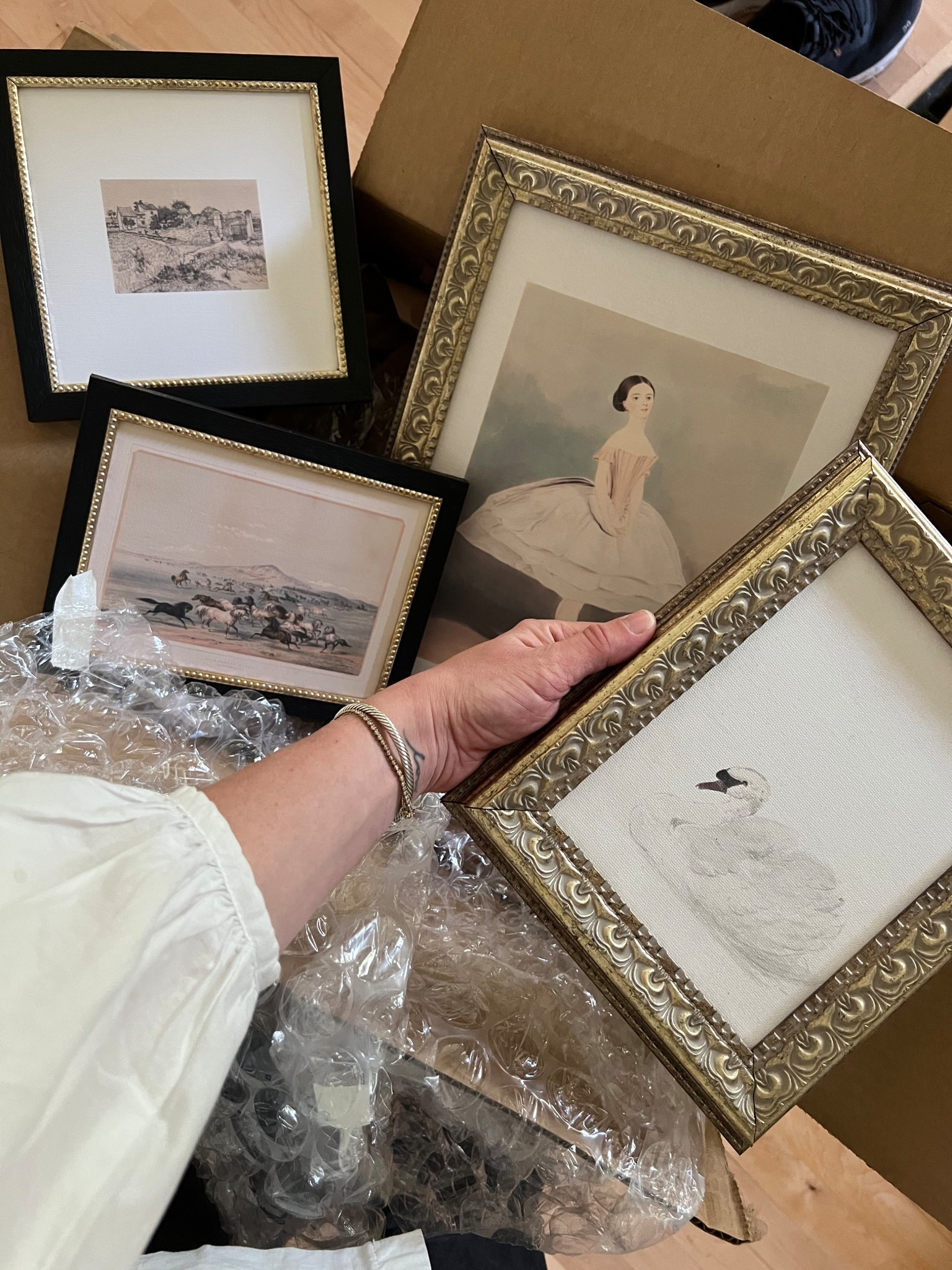 Vintage inspired art from Petal Lane at Target 

#LTKHome