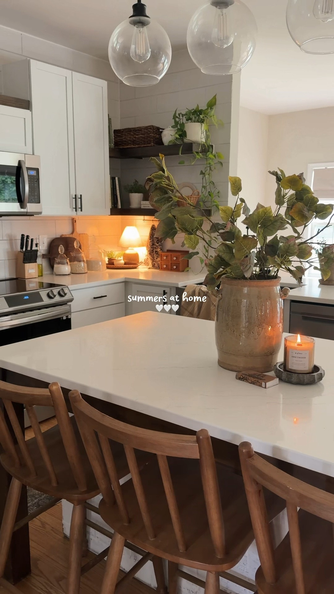 sharing some late summer decorating inspo in the kitchen 🤎☁️ #kitcheninspo #kitchendecor #homedecor #neutralhomedecor #summerdecorating #curatedhome #elevatedhome

#LTKHome