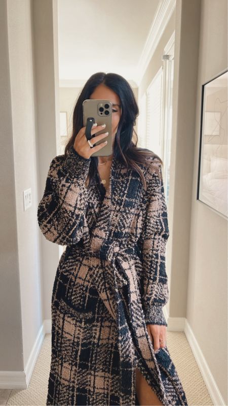 I’m just shy of 5’7 wearing the size XXS/XS runs naturally oversized. Cozy robe would make great gift this season! StylinByAylin 

#LTKGiftGuide #LTKstyletip #LTKSeasonal