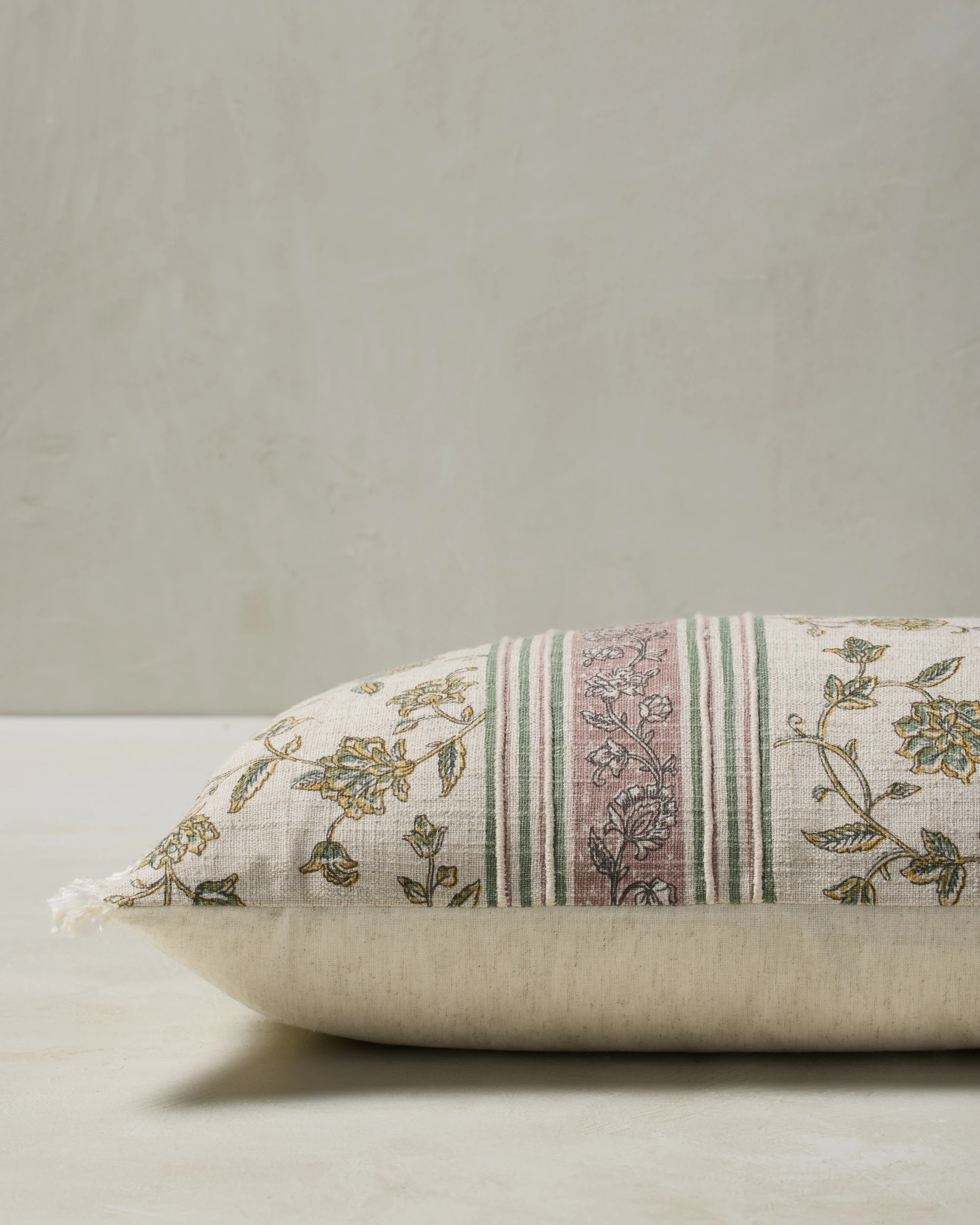 Kaasni Pillow | Joon Loloi | Joon Loloi