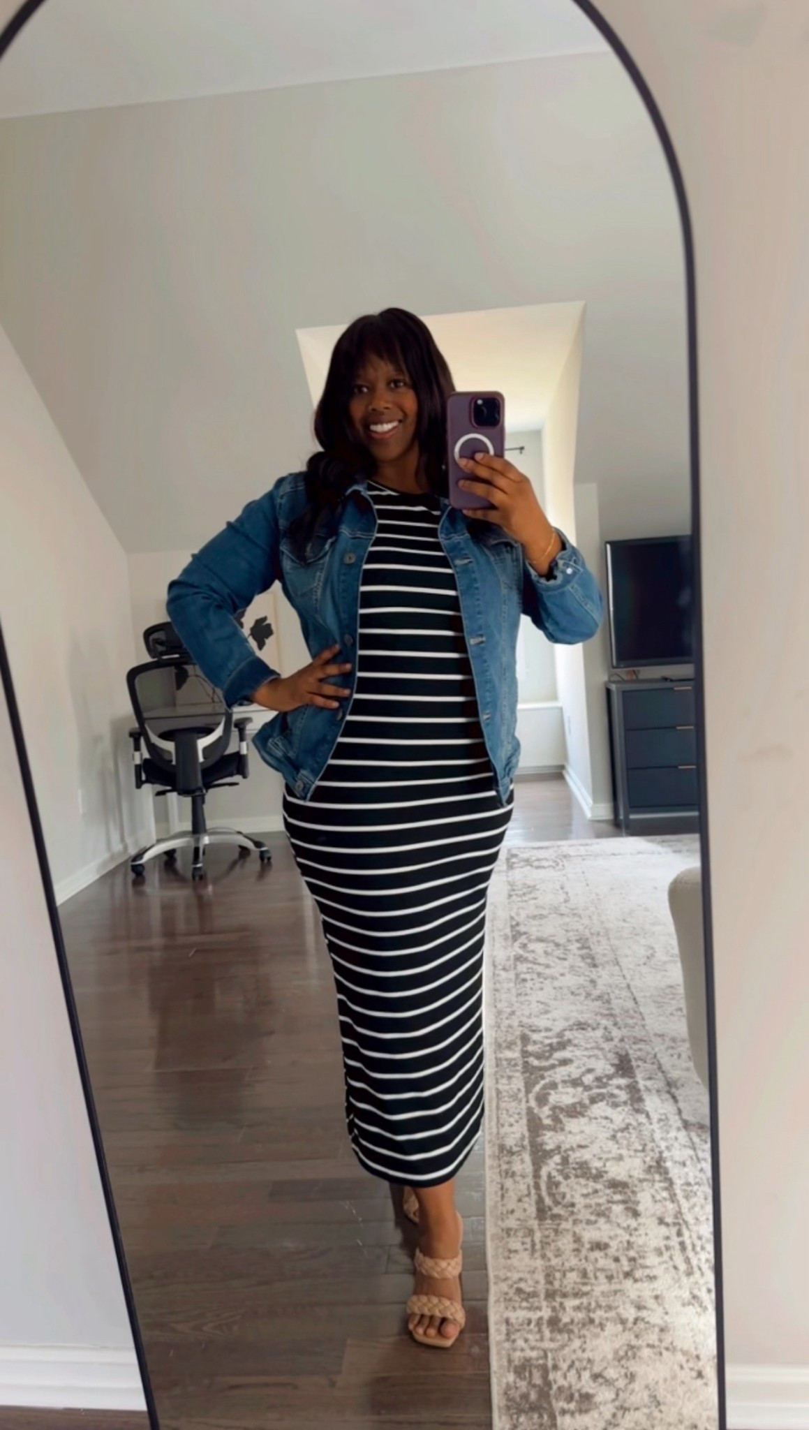 Fashion dress. Weekend wear. Curvy body. Mid size. Mom of  3. Casual wear. Brunch wear. Stripes dress. 

#LTKMidsize