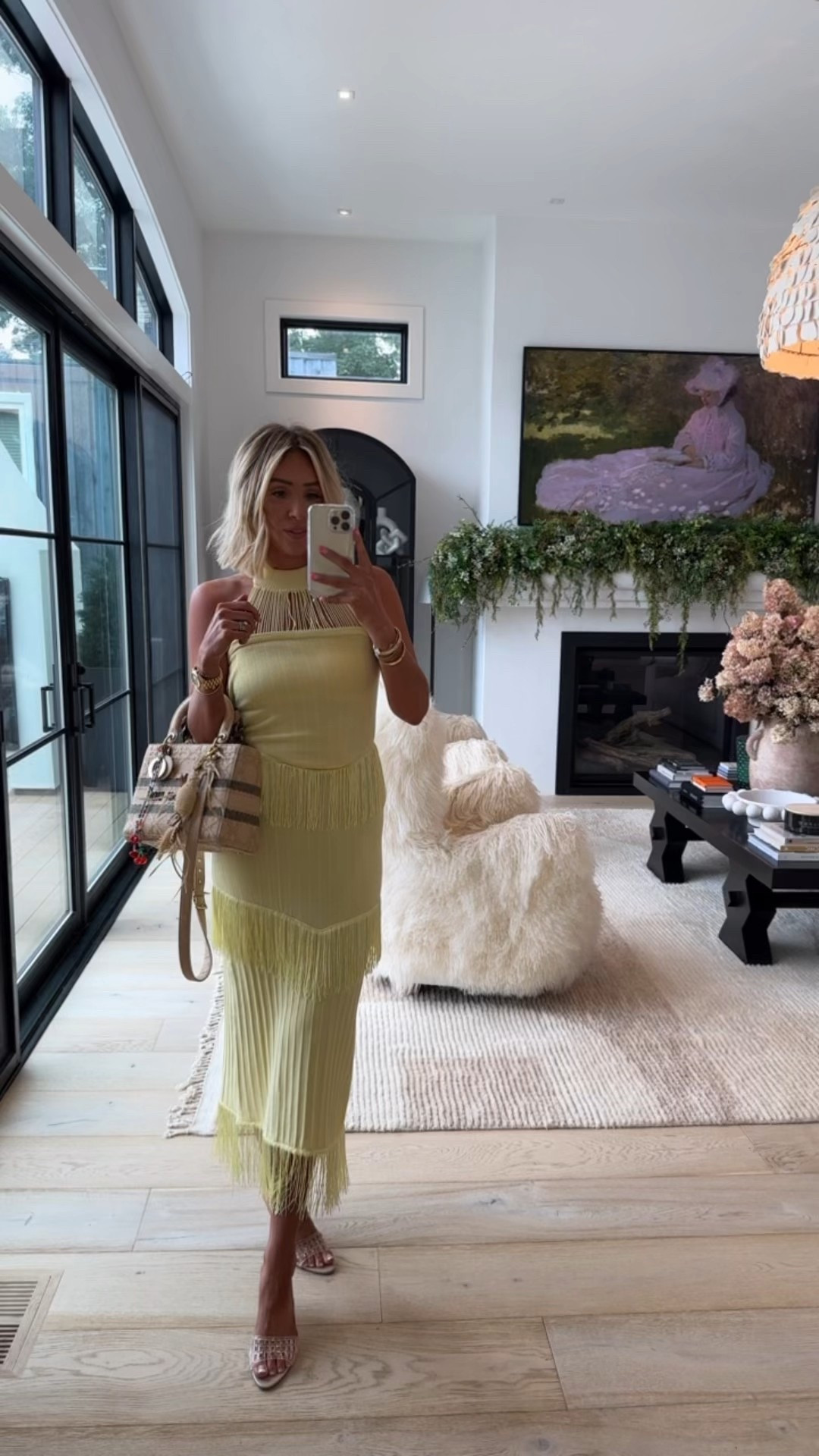 The perfect warm weather vacay dress.. wear with heels or flats! The color and fringe is a show stopper 🔥🔥🔥