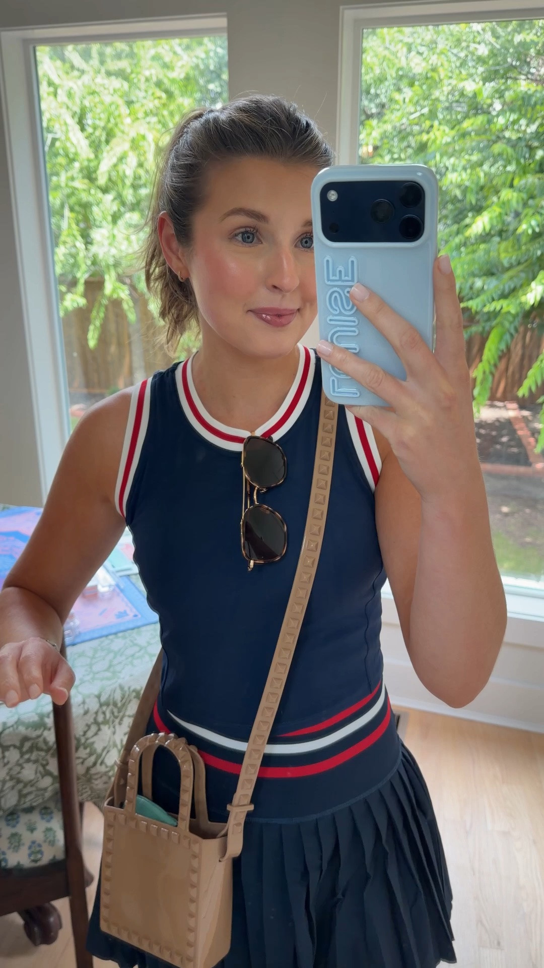 Tuesday ootd! Wearing a S in set!