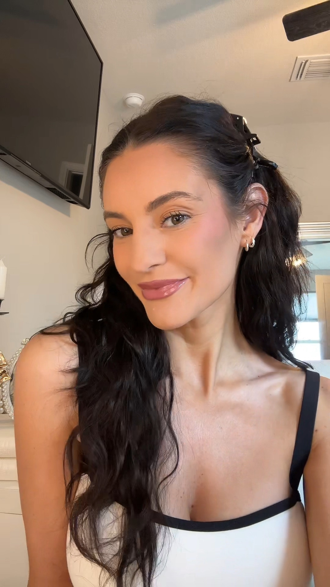 Create plump, hydrated glass lips with this all-in-one Rom&nd Sweet Fig Volume Hack Trio. A perfectly matched Korean lip combo featuring 3 essentials for lining, color, and high-shine gloss. Easy layering, long-lasting comfort, and the prettiest soft fig shade. Your everyday juicy lip routine—simplified. #GlassLips #KBeautyFinds #LipRoutine #Romand #MakeupFavorites


#LTKBeauty #LTKselfcare #LTKgrwm