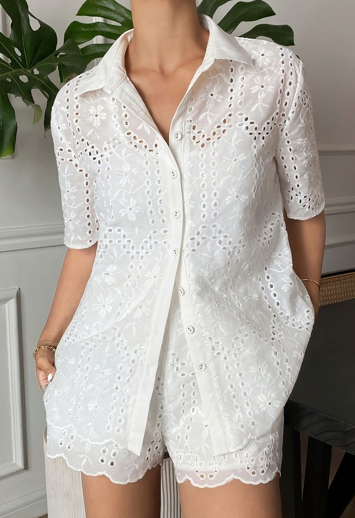 Floral Eyelet Embroidery Scalloped Hem Shirt and Shorts Set for Resort Getaways & Weekend | Chicwish