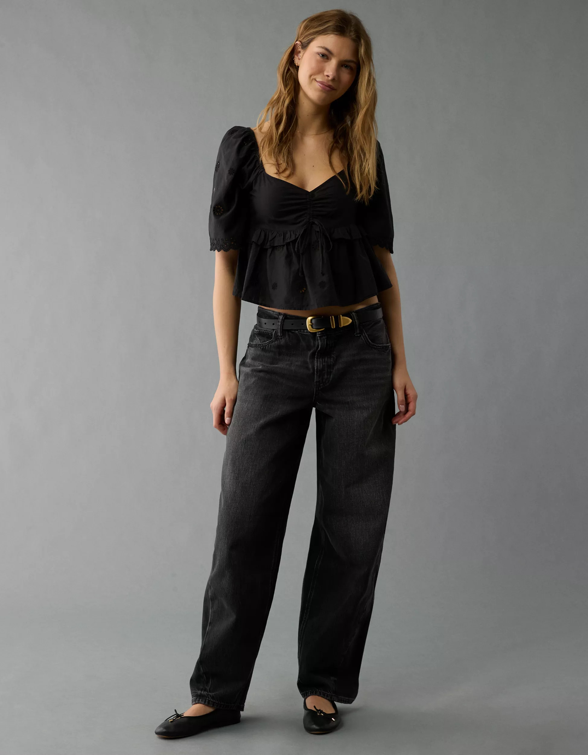 AE Strigid Low-Rise Baggy Barrel Jean | American Eagle Outfitters (US & CA)