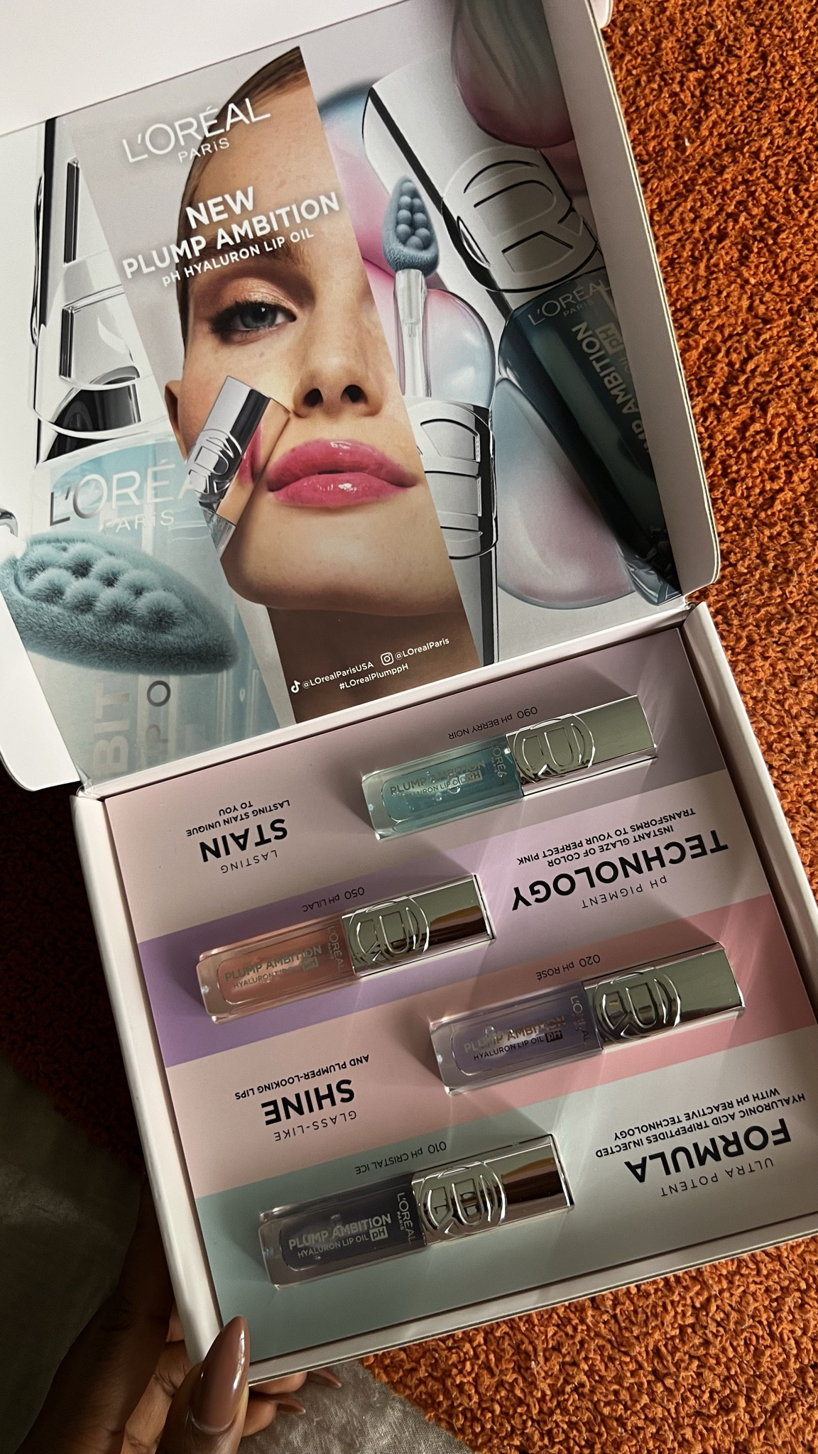 L'Oreal Plump Ambition. 24 hours plump lips! 

#LTKBeauty