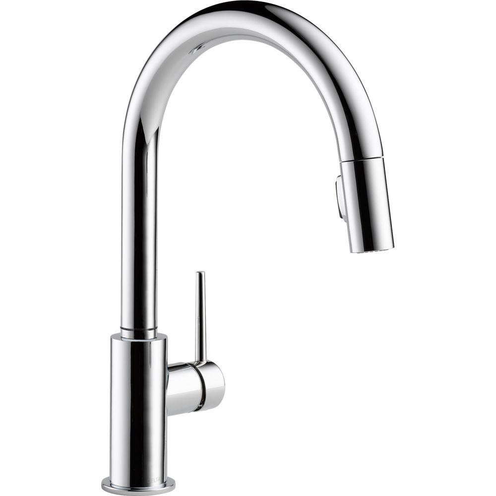 Trinsic Single-Handle Pull-Down Sprayer Kitchen Faucet with MagnaTite Docking in Chrome | The Home Depot